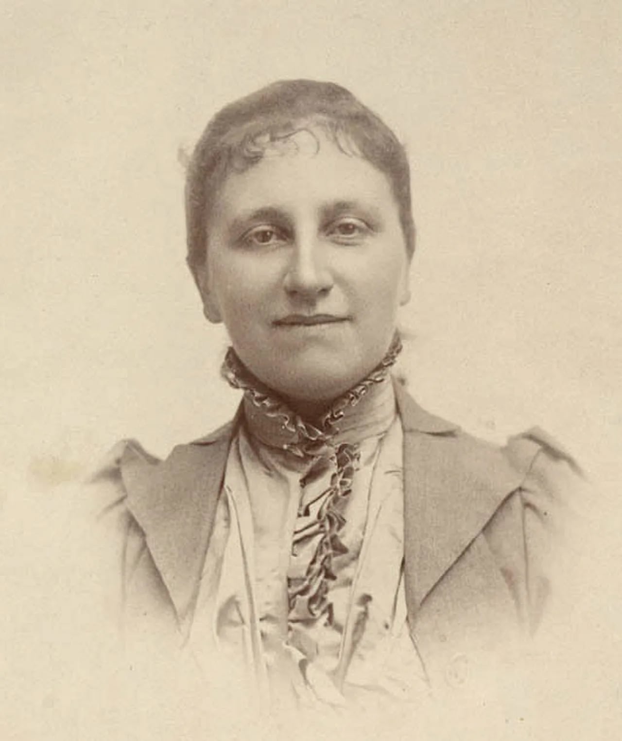 Porträt von Louisa Macdonald (1858–1949) – Gedenkseite
