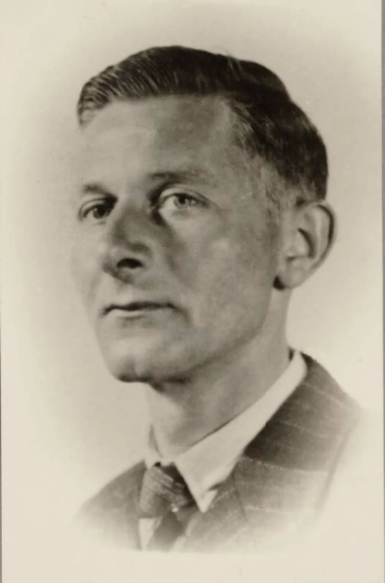 Portrait of Gerrit van As (1902–1942) – memorial page