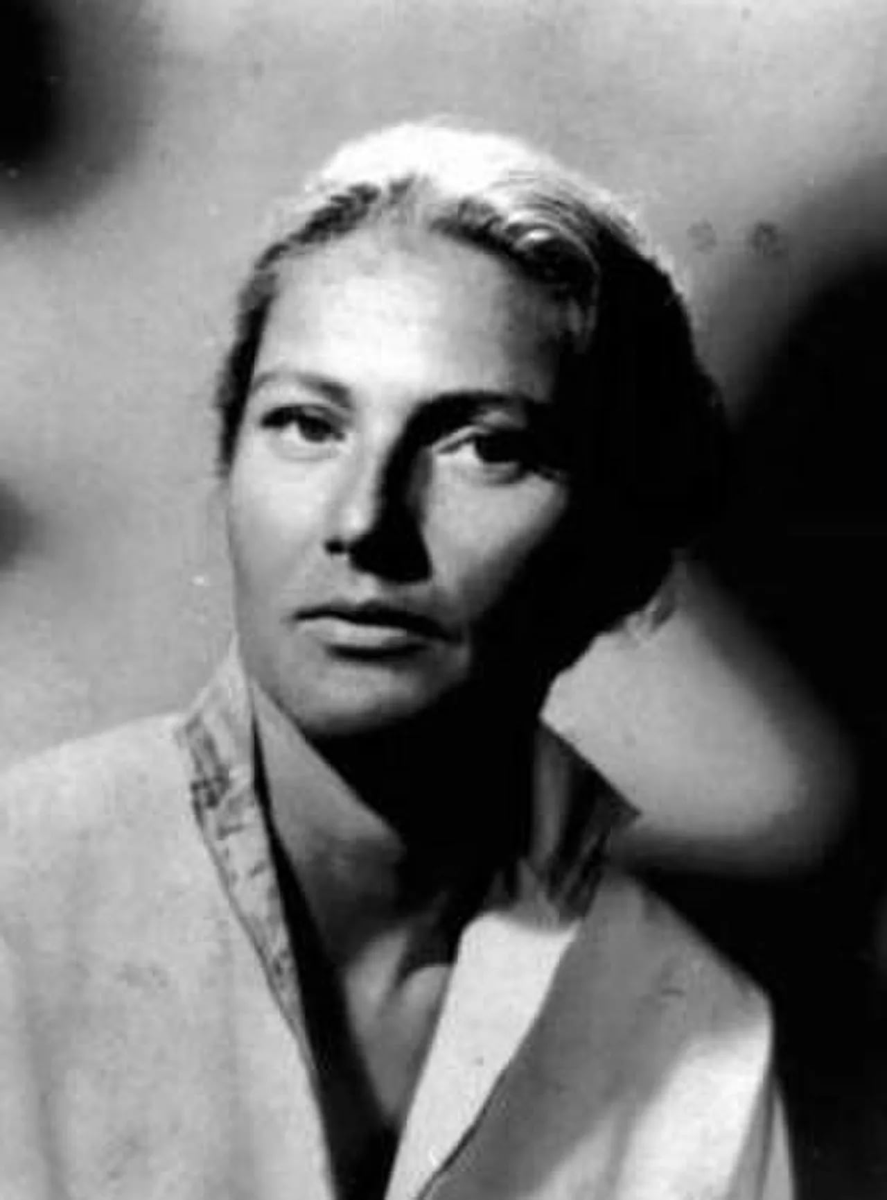 Portrait of Denise Vernay (1924–2013) – memorial page