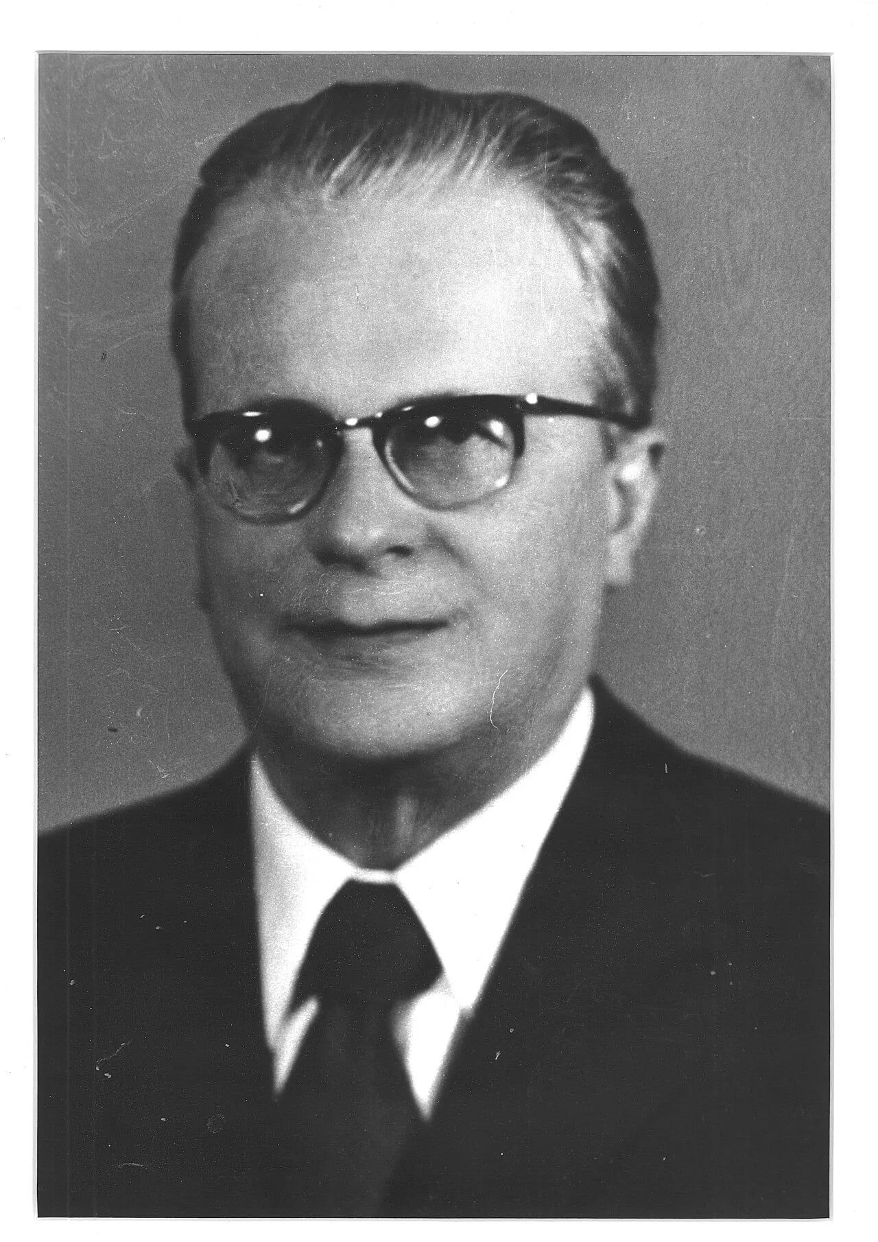 Portrait of Anton Žun (1917–1978) – memorial page
