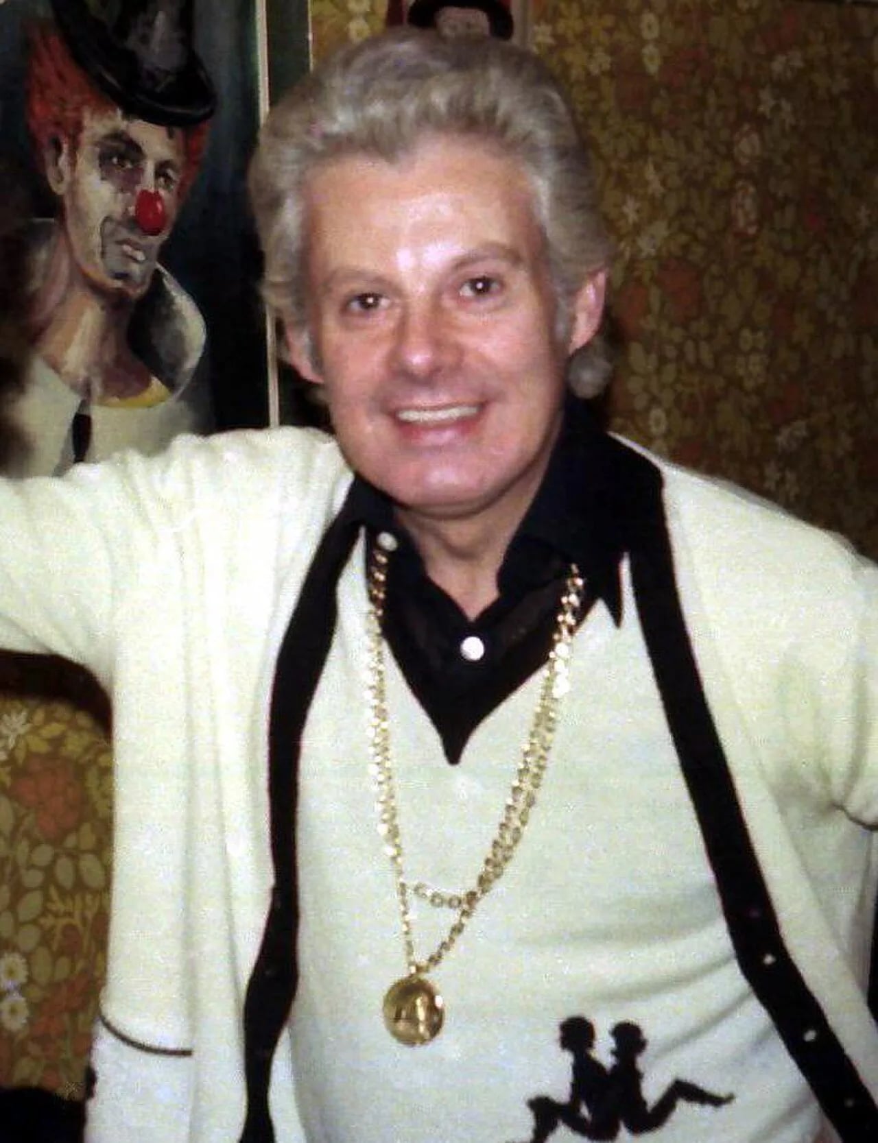 Portrait of Danny La Rue (1927–2009) – memorial page