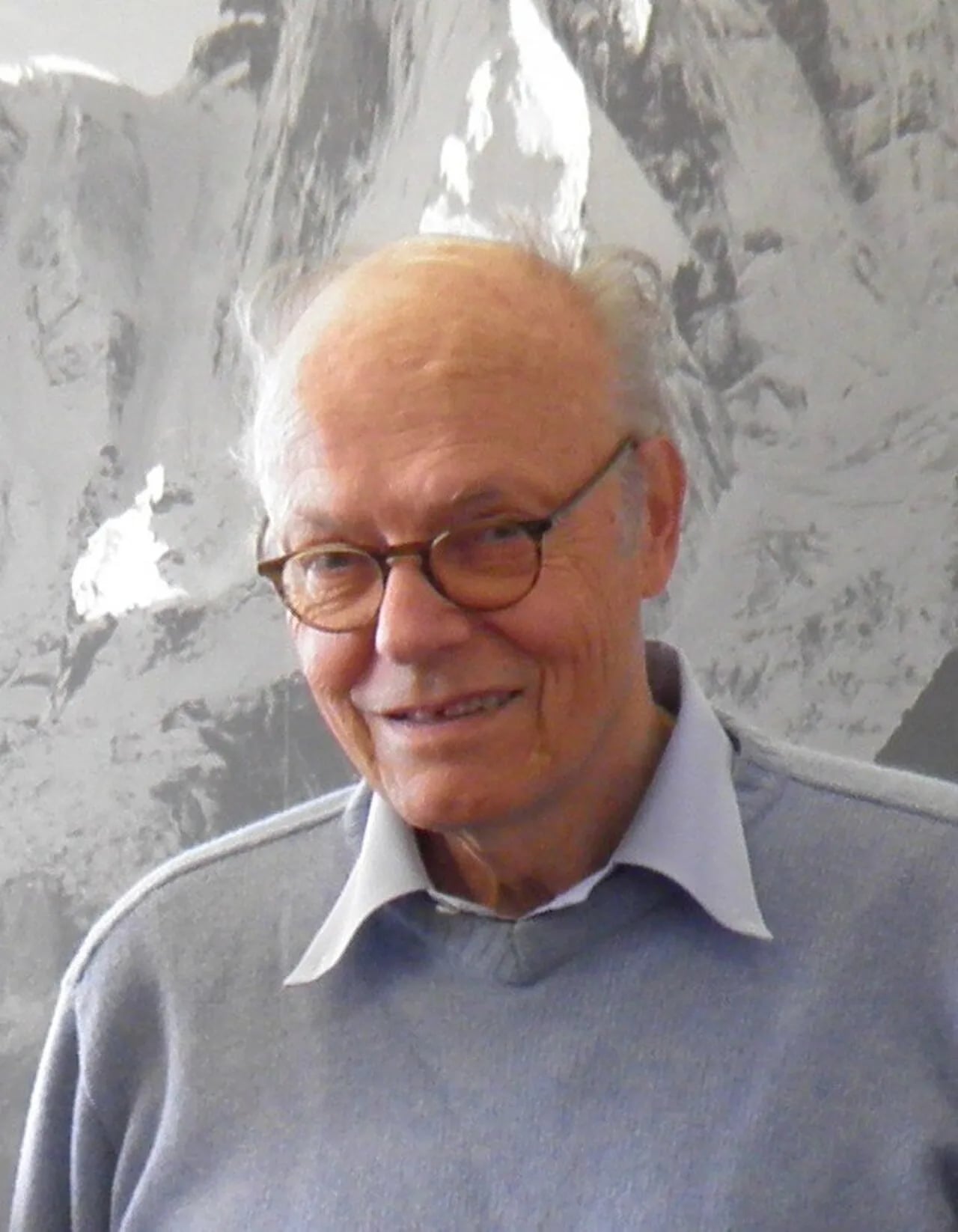 Portrait of Max M. Burger (1933–2019) – memorial page