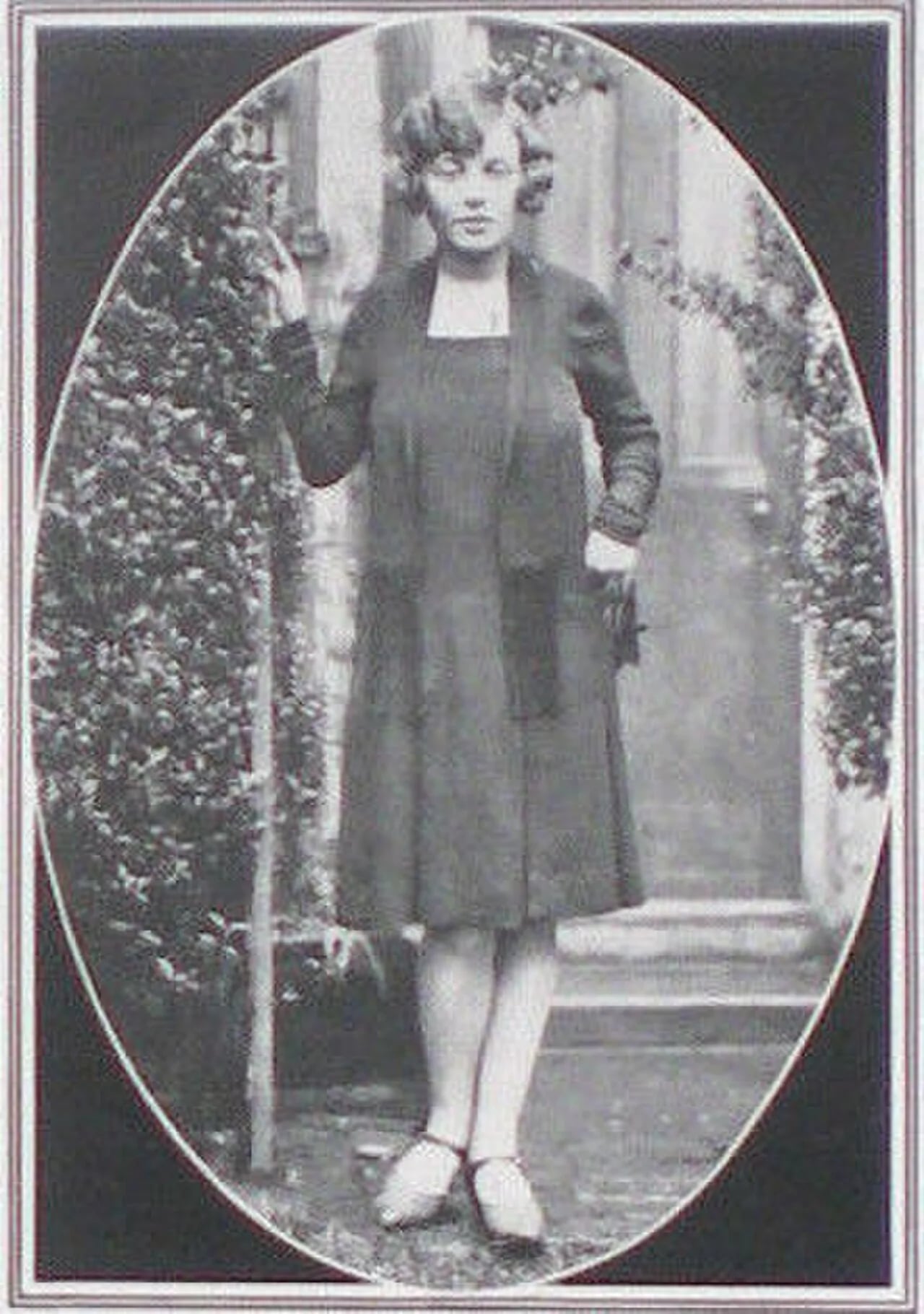 Porträt von Irene Savidge (1905–1985) – Gedenkseite