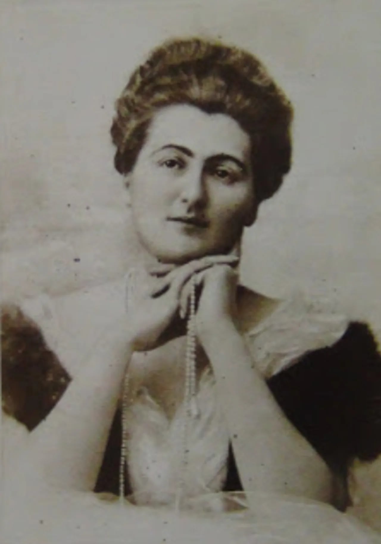 Porträt von Elisa Brătianu (1870–1957) – Gedenkseite