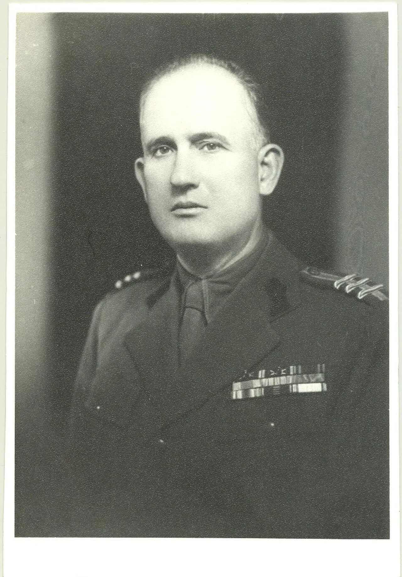 Porträt von Ştefan Hălălău (1893–1964) – Gedenkseite