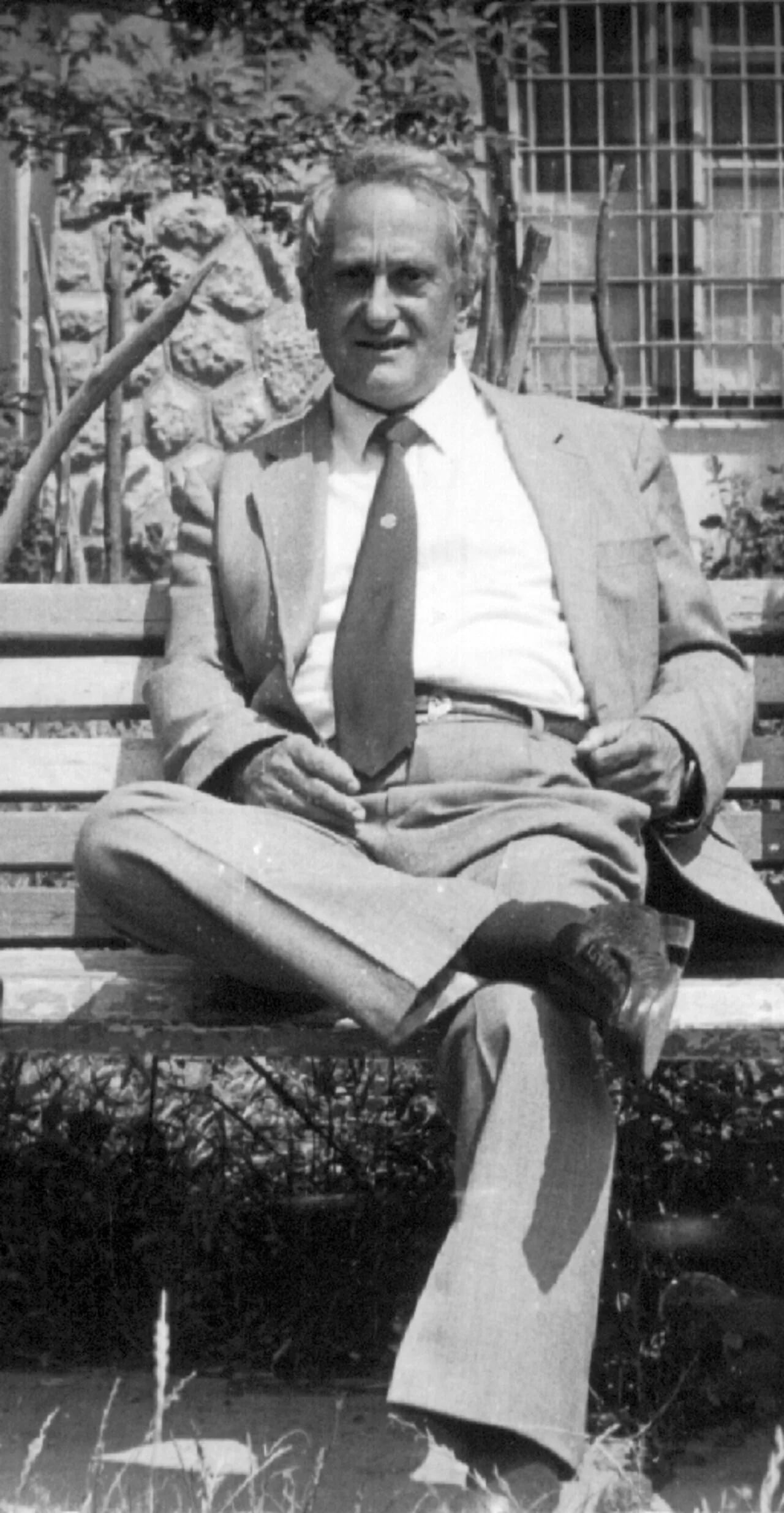Portrait of Ion Vlad (1929–2022) – memorial page