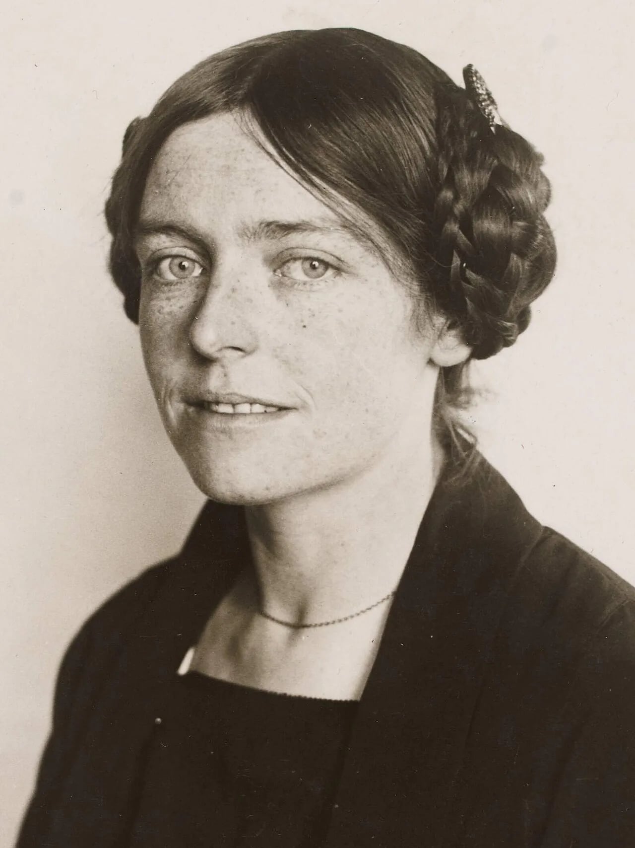 Porträt von Muriel MacSwiney (1892–1982) – Gedenkseite