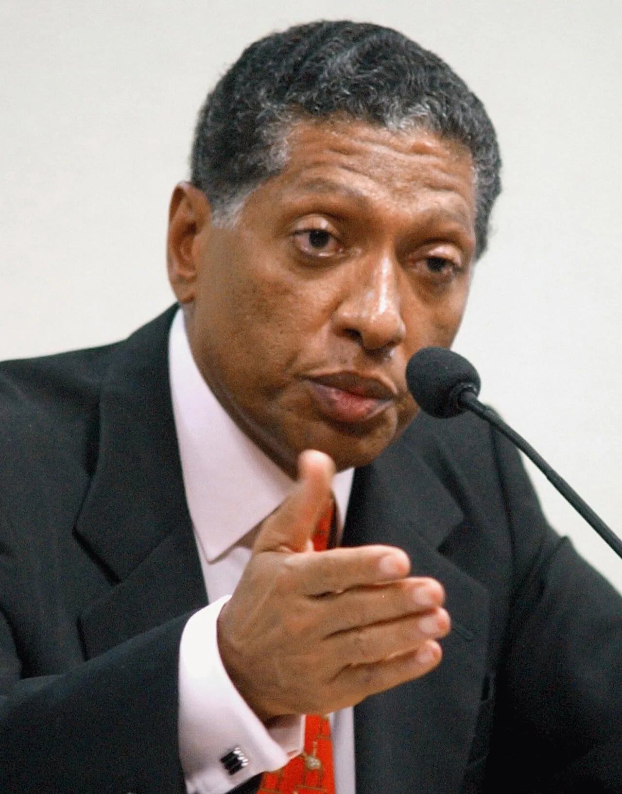 Portrait of Celso Pitta (1946–2009) – memorial page