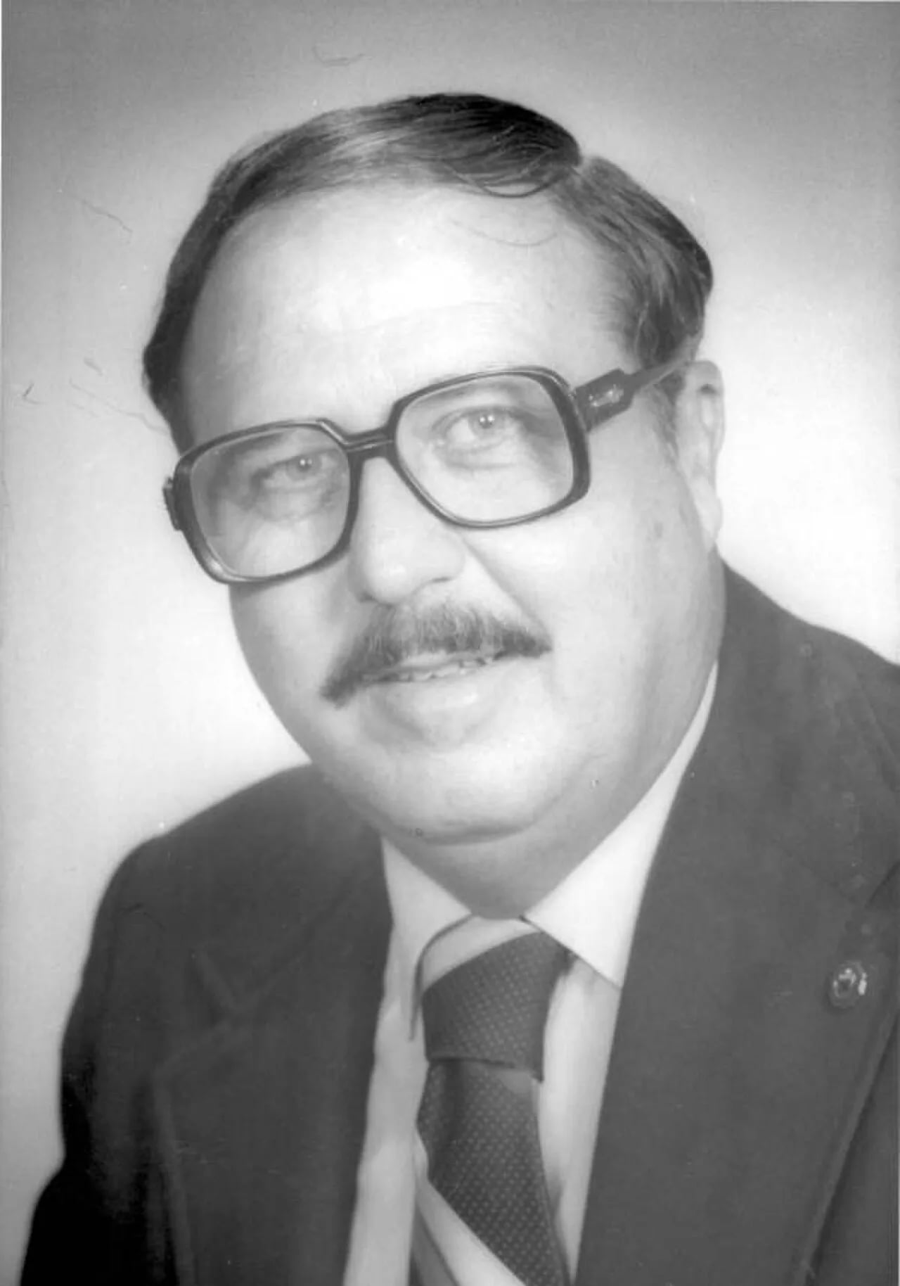 Portrait of Charlie Hall (1930–2014) – memorial page