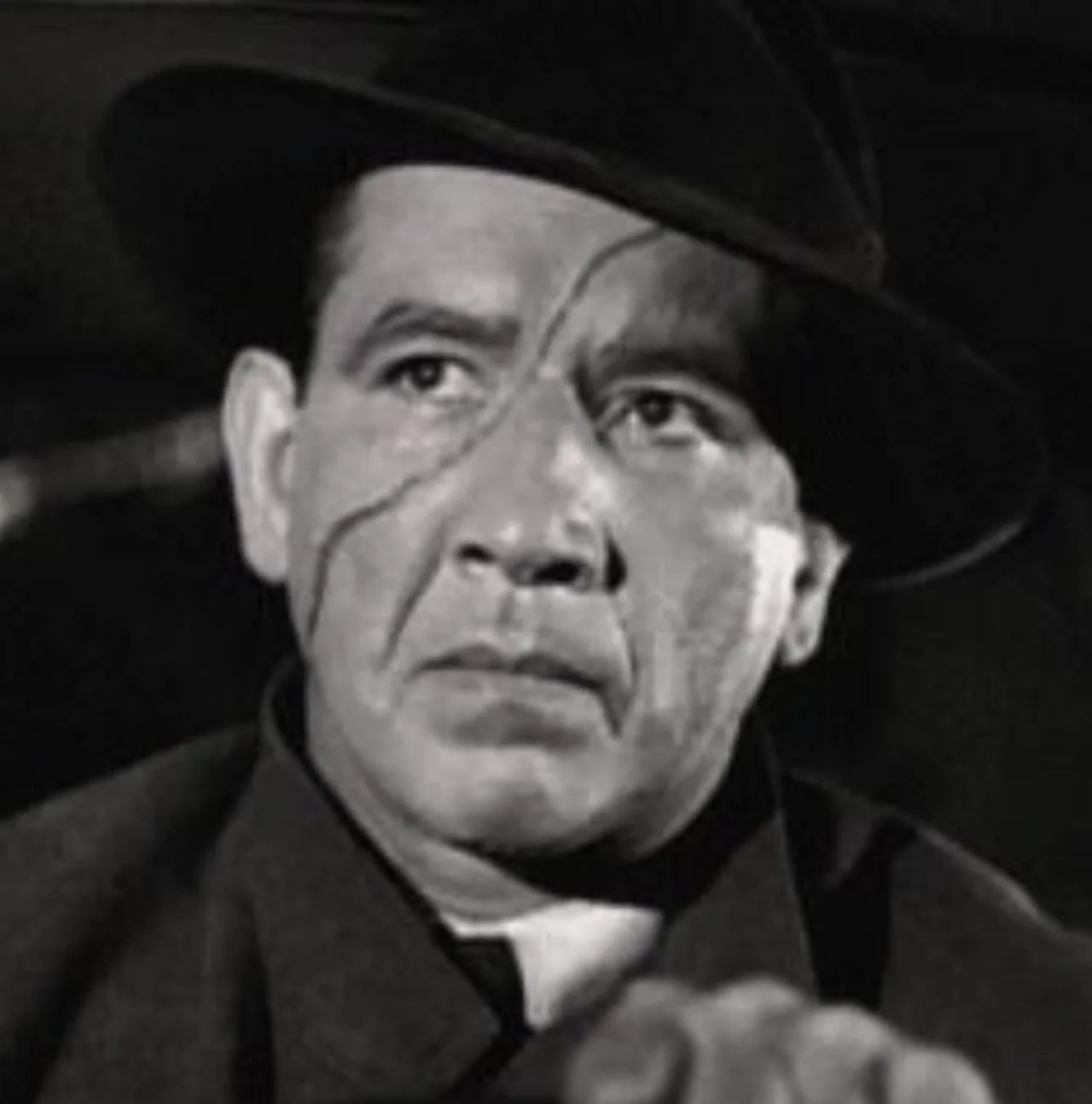 Porträt von Mike Mazurki (1907–1990) – Gedenkseite