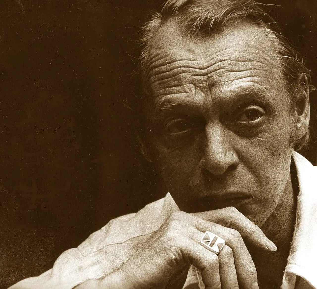 Portrait of Simon Vinkenoog (1928–2009) – memorial page