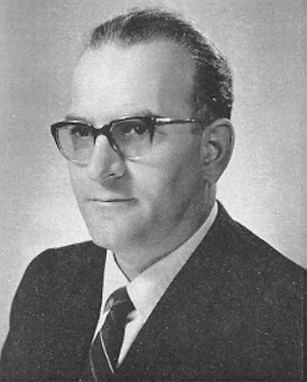 Portrait of Vittorino Carra (1927–1989) – memorial page