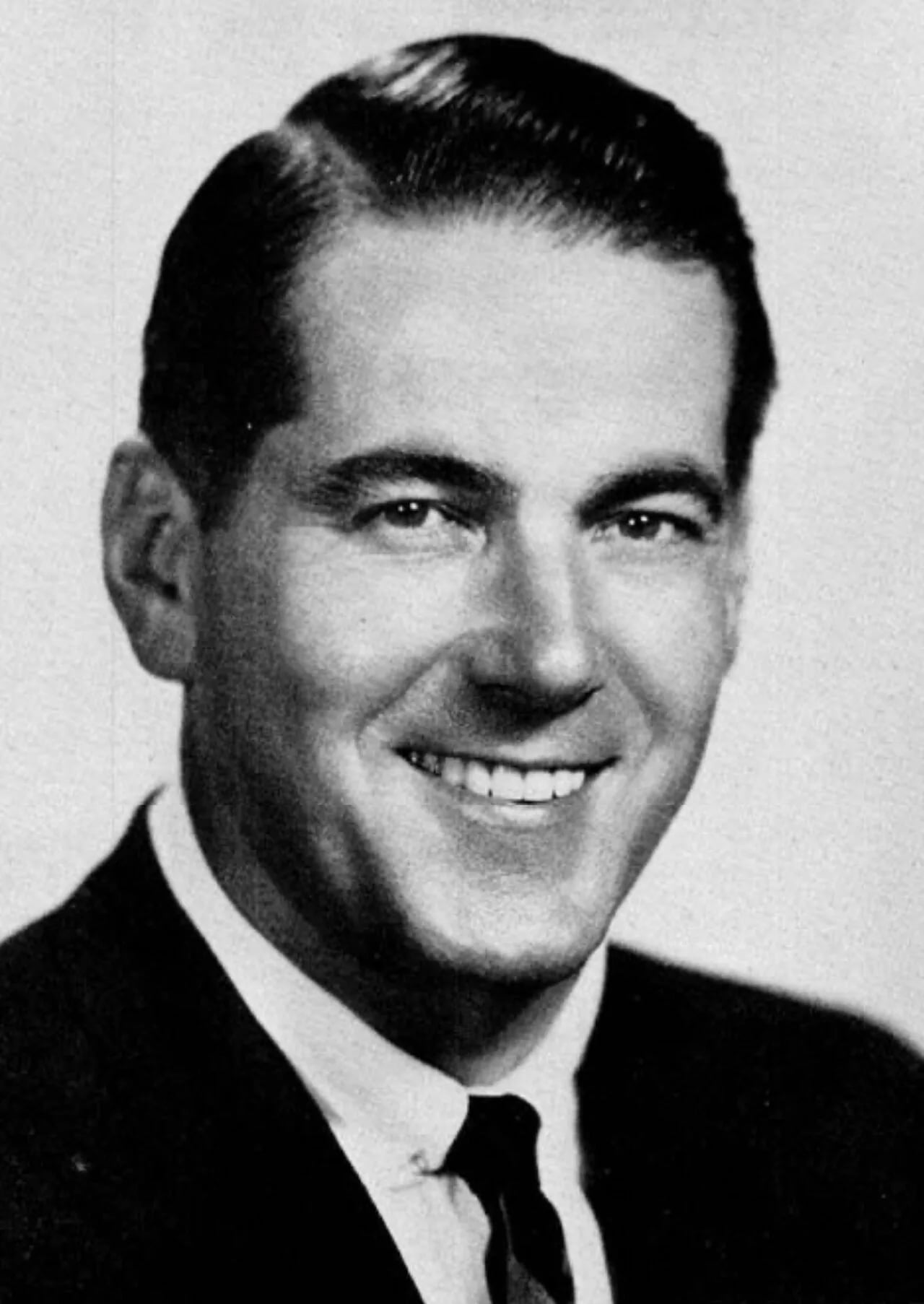 Portrait of Francis S. Lorenz (1919–2008) – memorial page