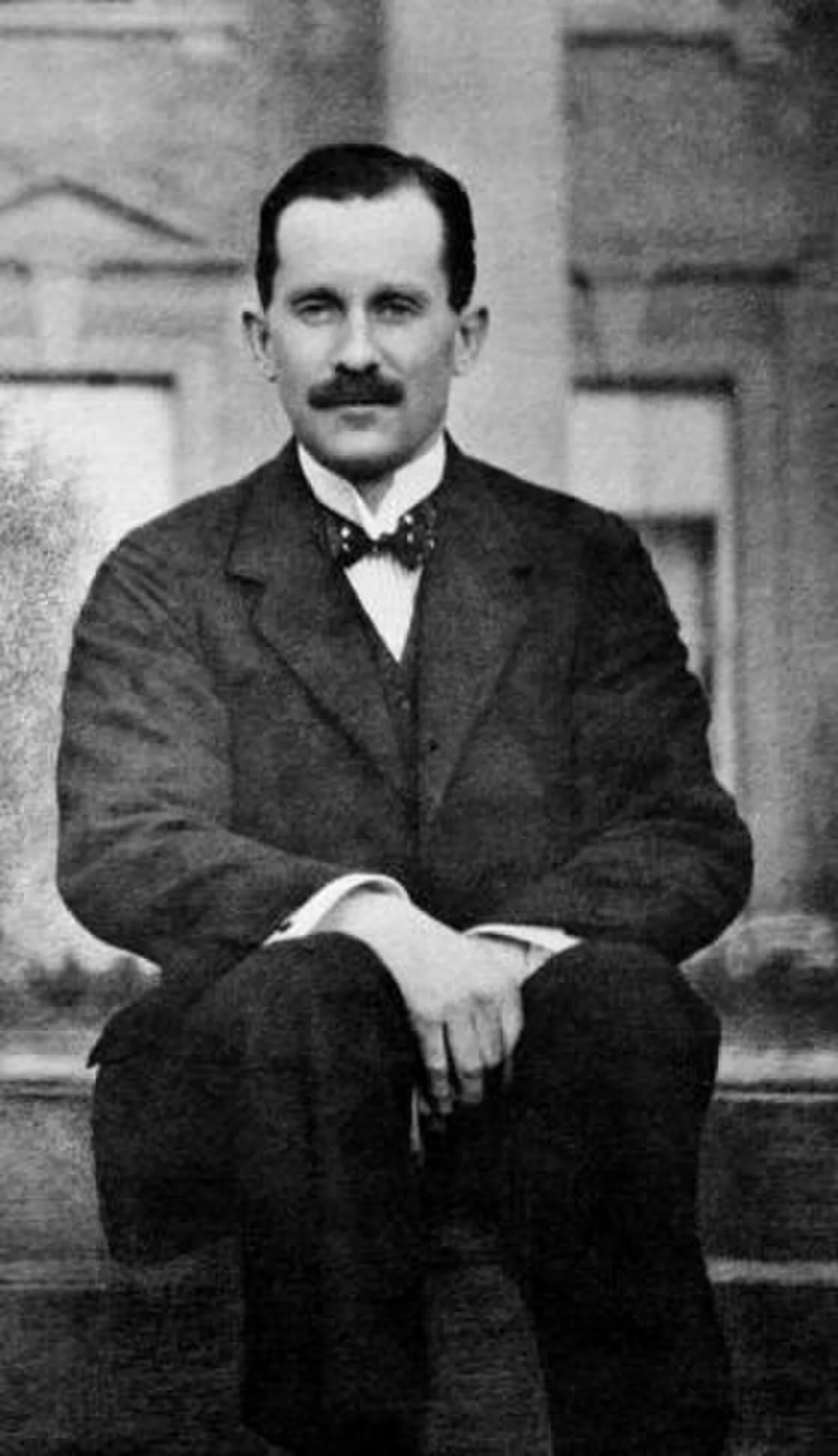 Porträt von William G. S. Cadogan (1879–1914) – Gedenkseite