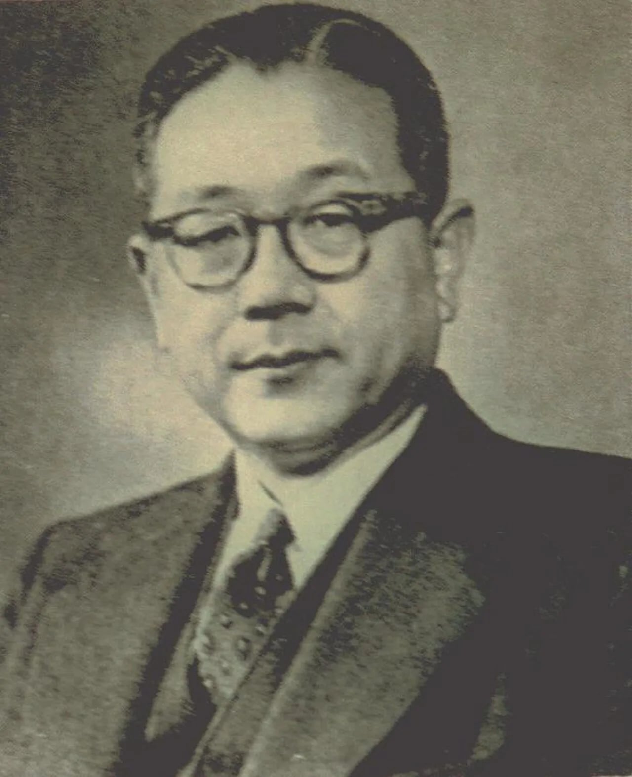 Porträt von Chang Myon (1899–1966) – Gedenkseite