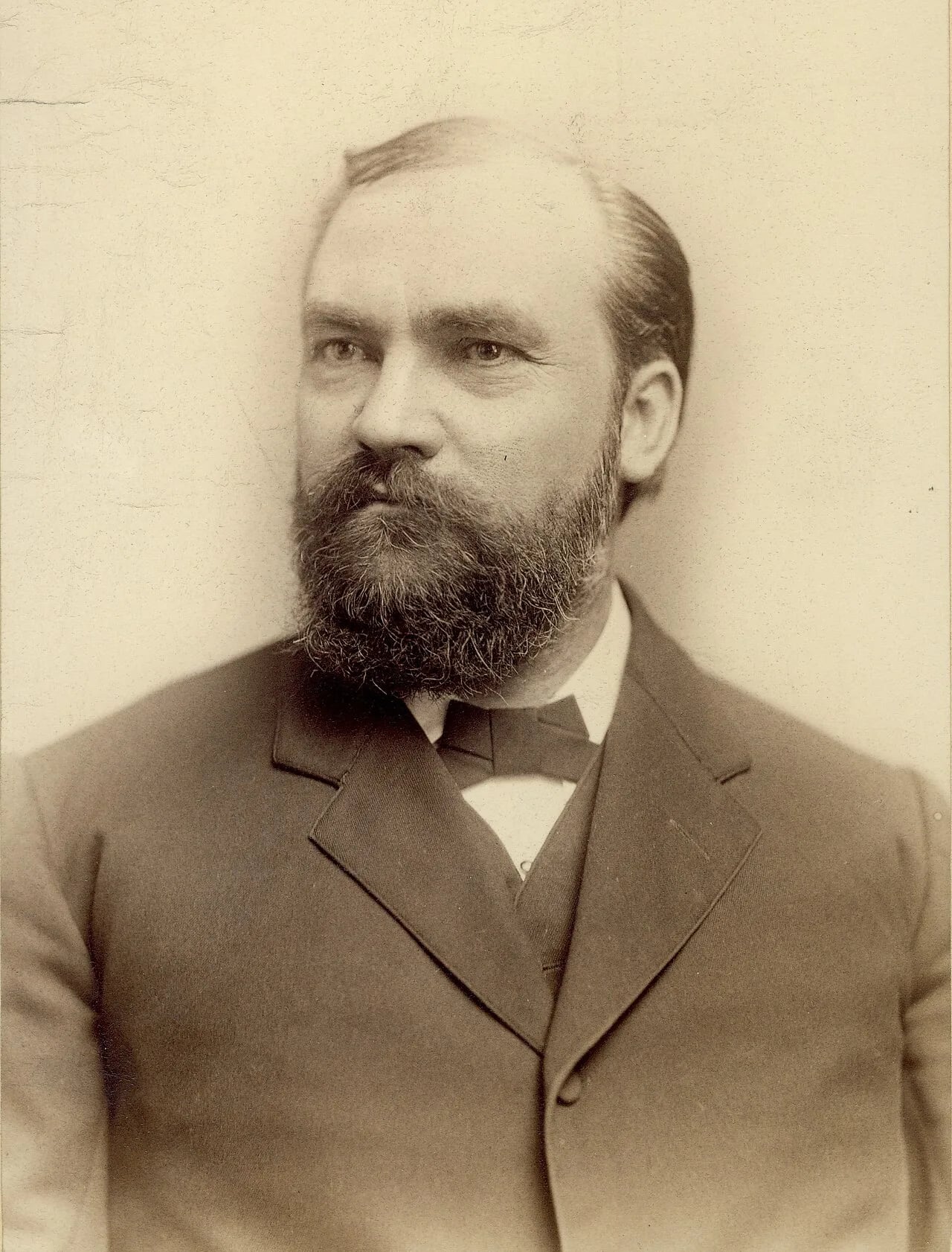 Porträt von Logan Holt Roots (1841–1893) – Gedenkseite