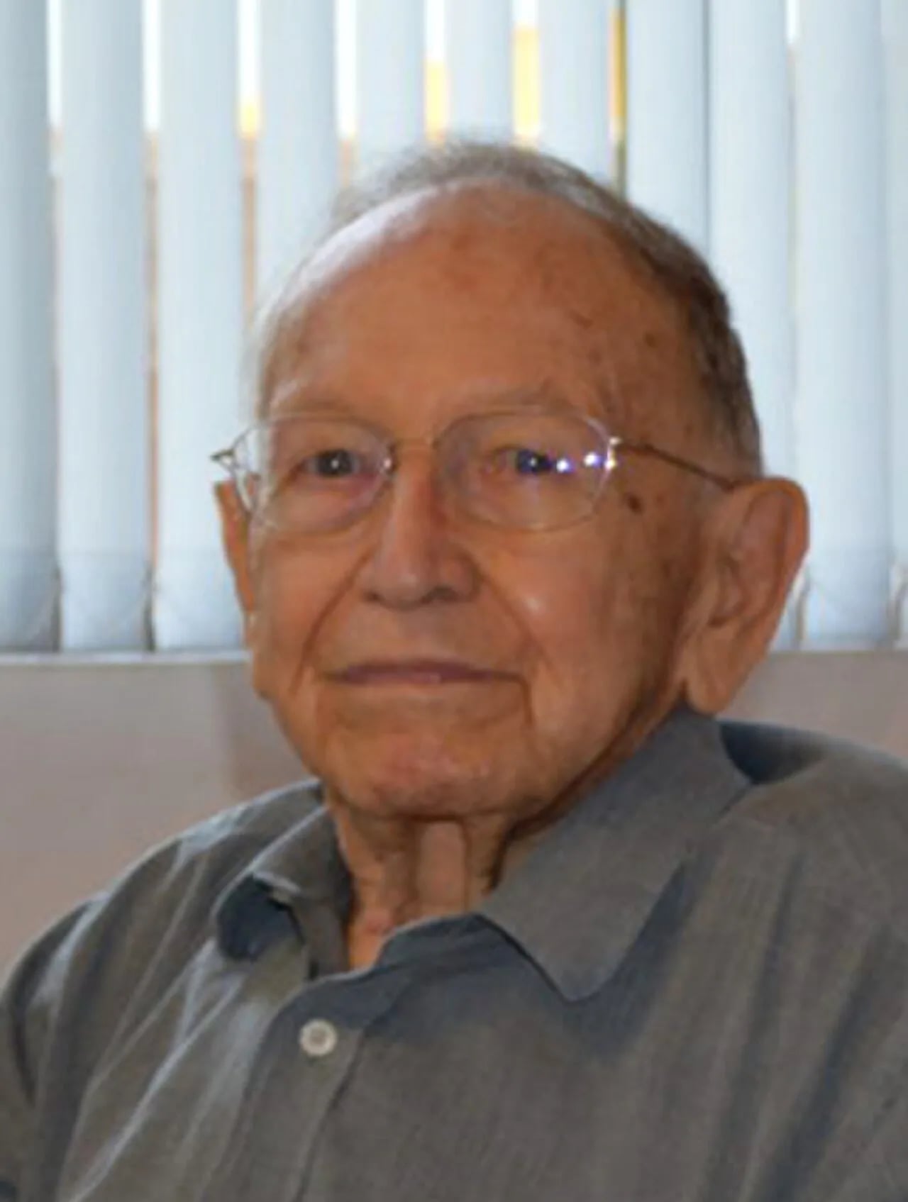 Porträt von Antônio Hélio Guerra Vieira (1930–2025) – Gedenkseite