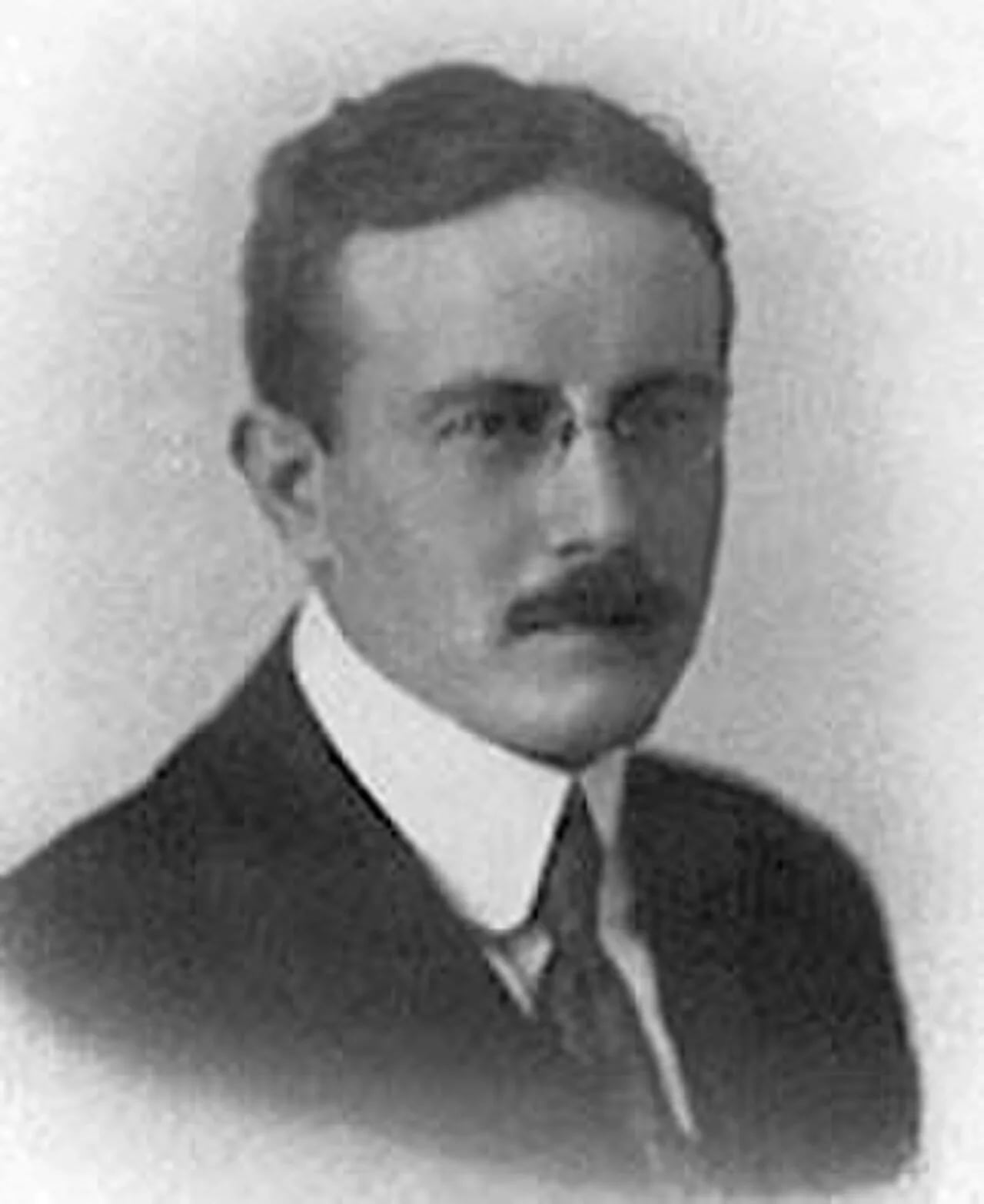 Portrait of Louis Boëz (1888–1930) – memorial page