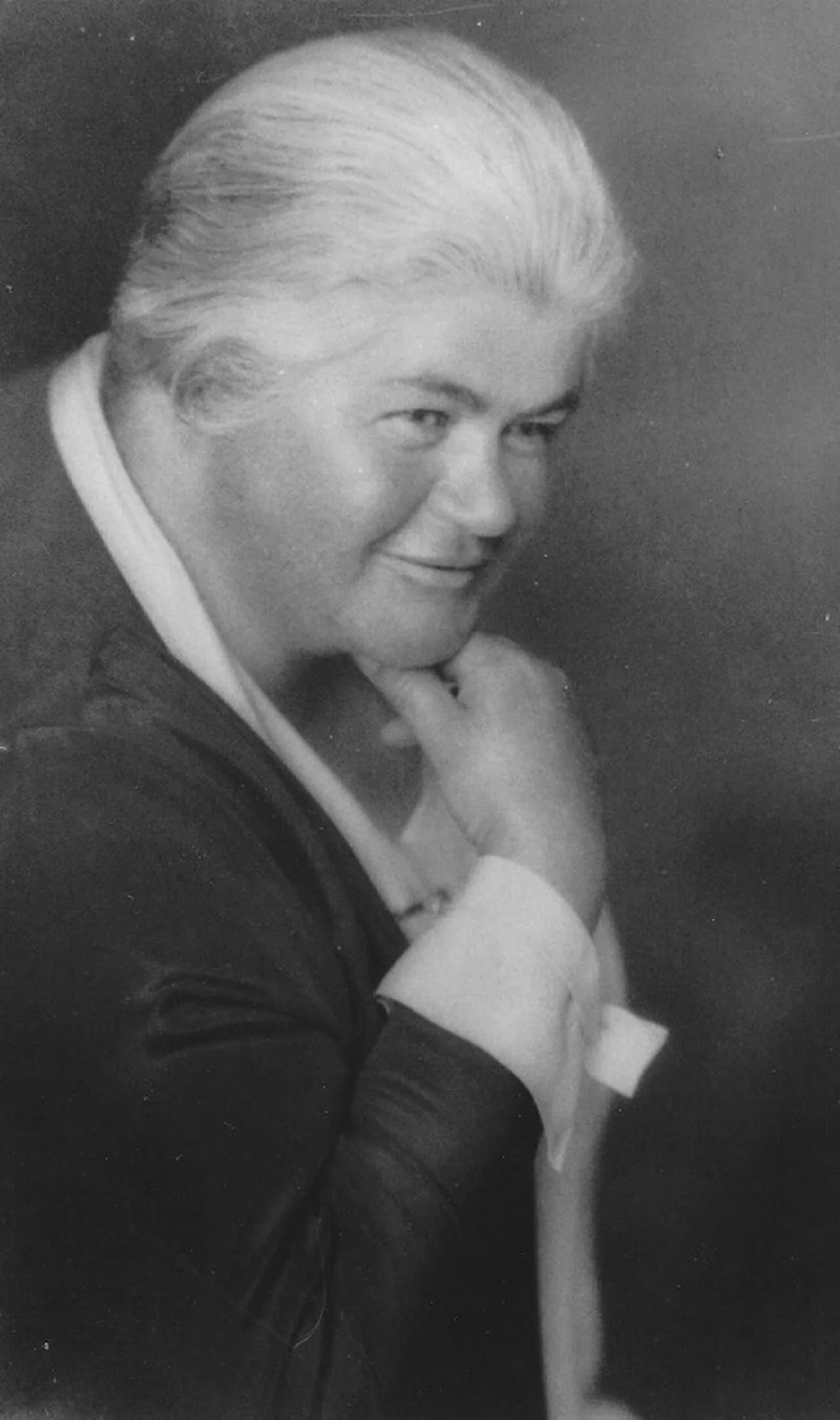 Portrait of Belle Reid (1883–1945) – memorial page
