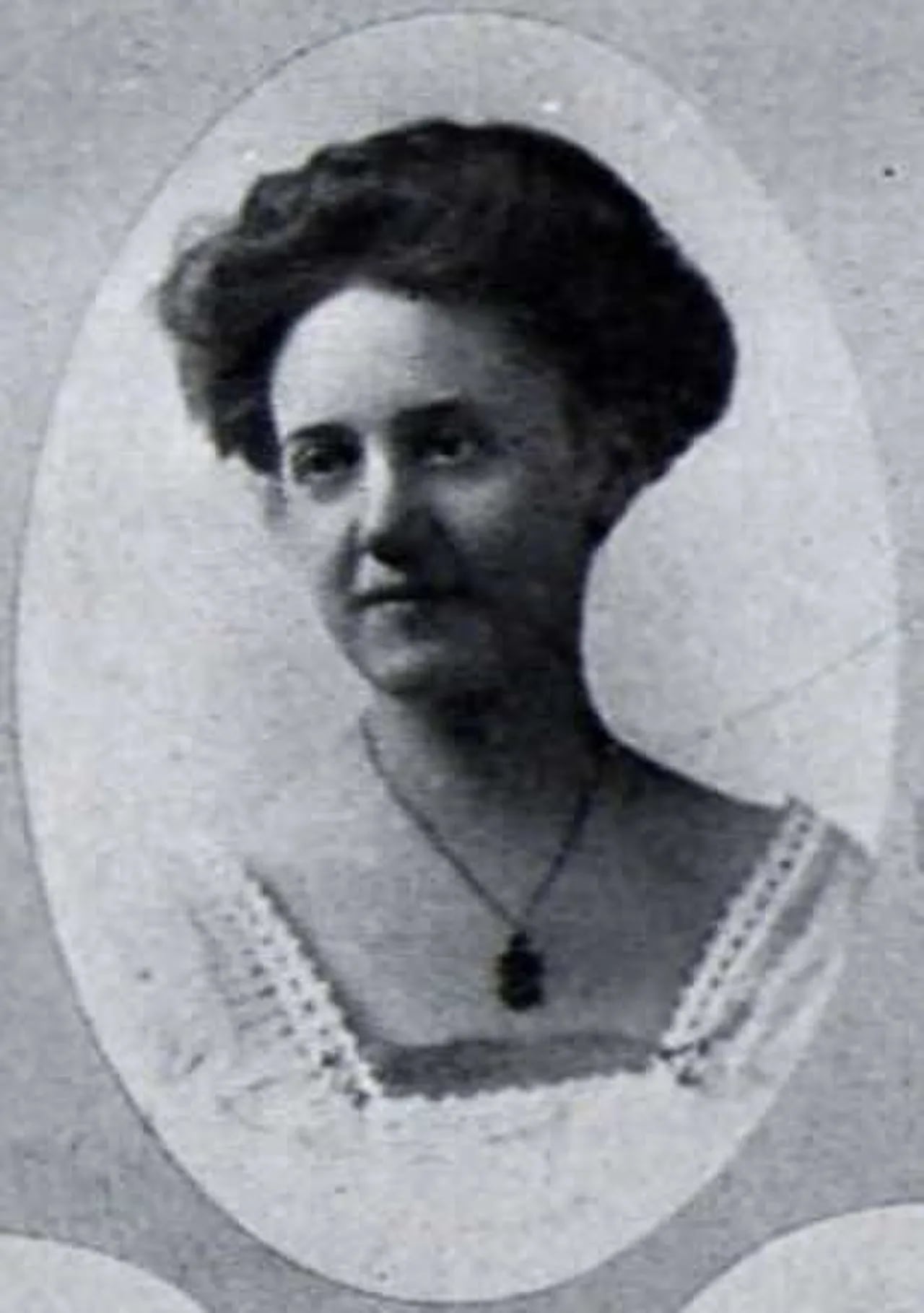 Portrait of Elizabeth Bancroft Schlesinger (1886–1977) – memorial page