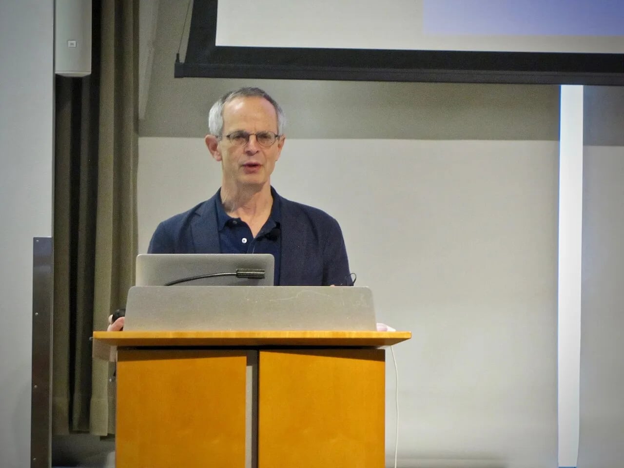 Porträt von Jeremy D. Safran (1952–2018) – Gedenkseite