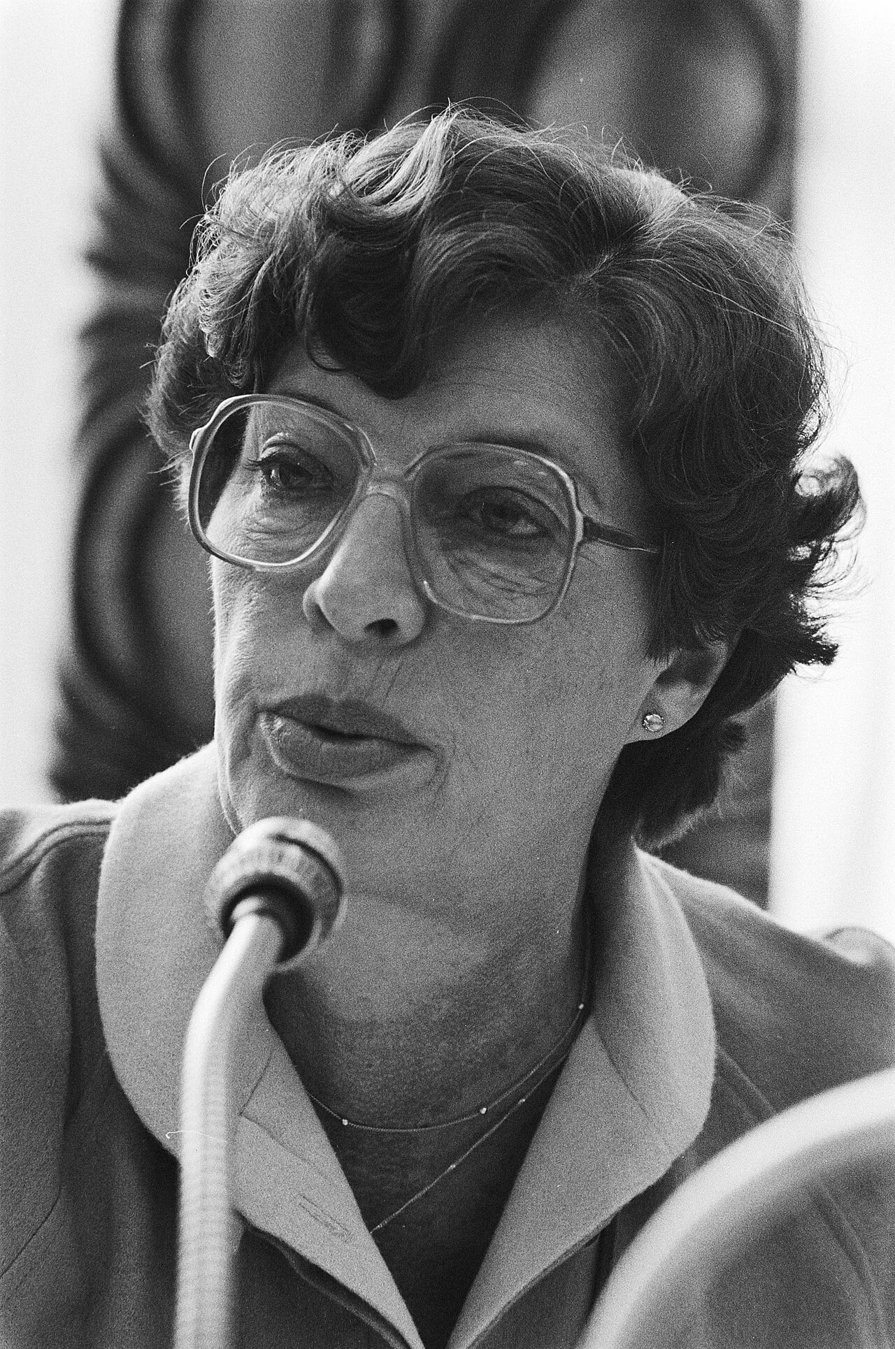 Portrait of Ina Müller-van Ast (1927–2018) – memorial page