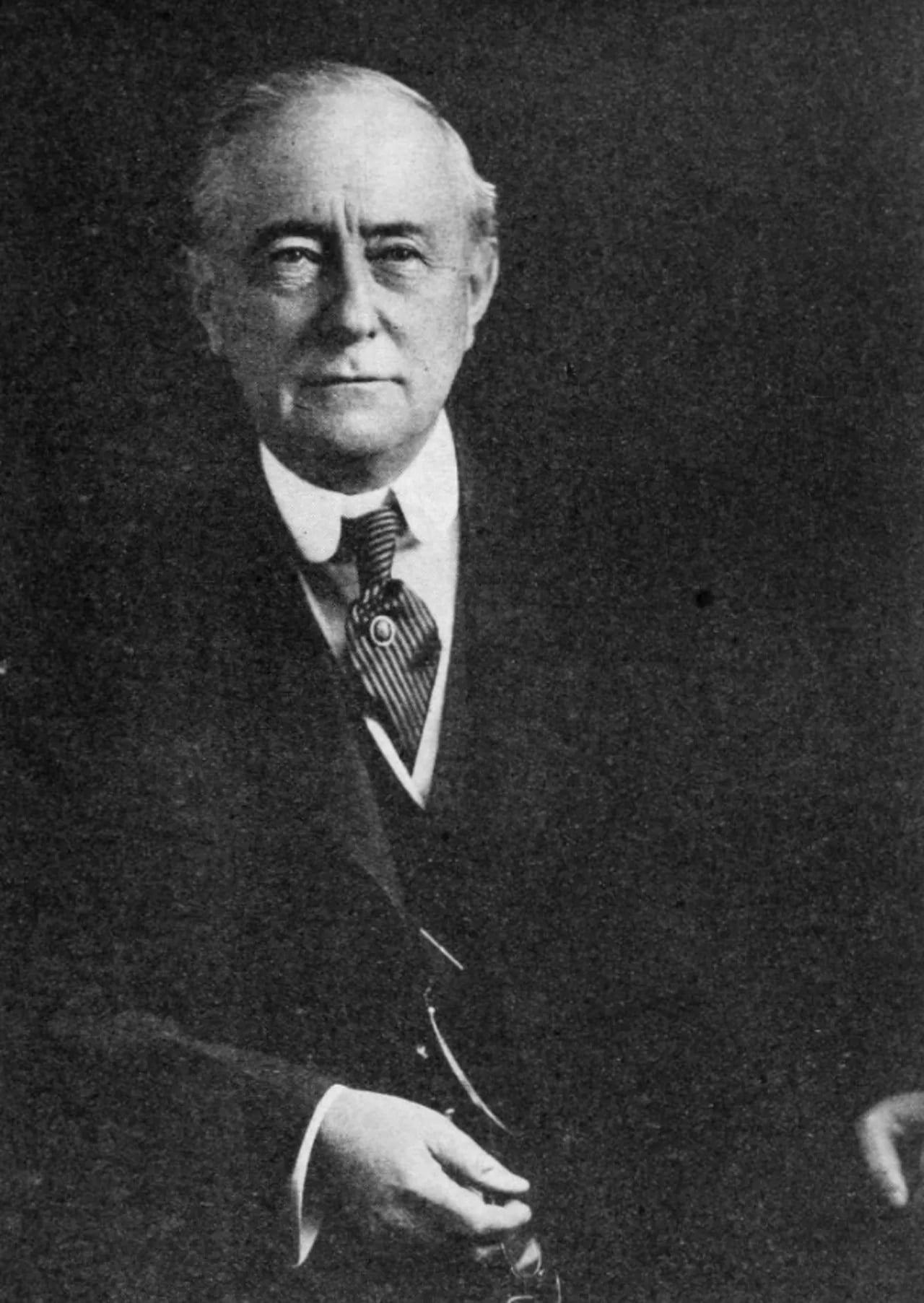 Porträt von Edwin William Stephens (1849–1931) – Gedenkseite