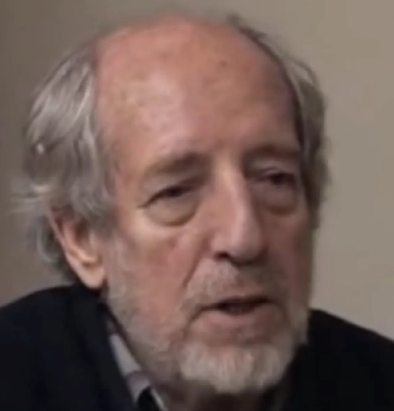 Porträt von Alberto Carpo (1936–2015) – Gedenkseite
