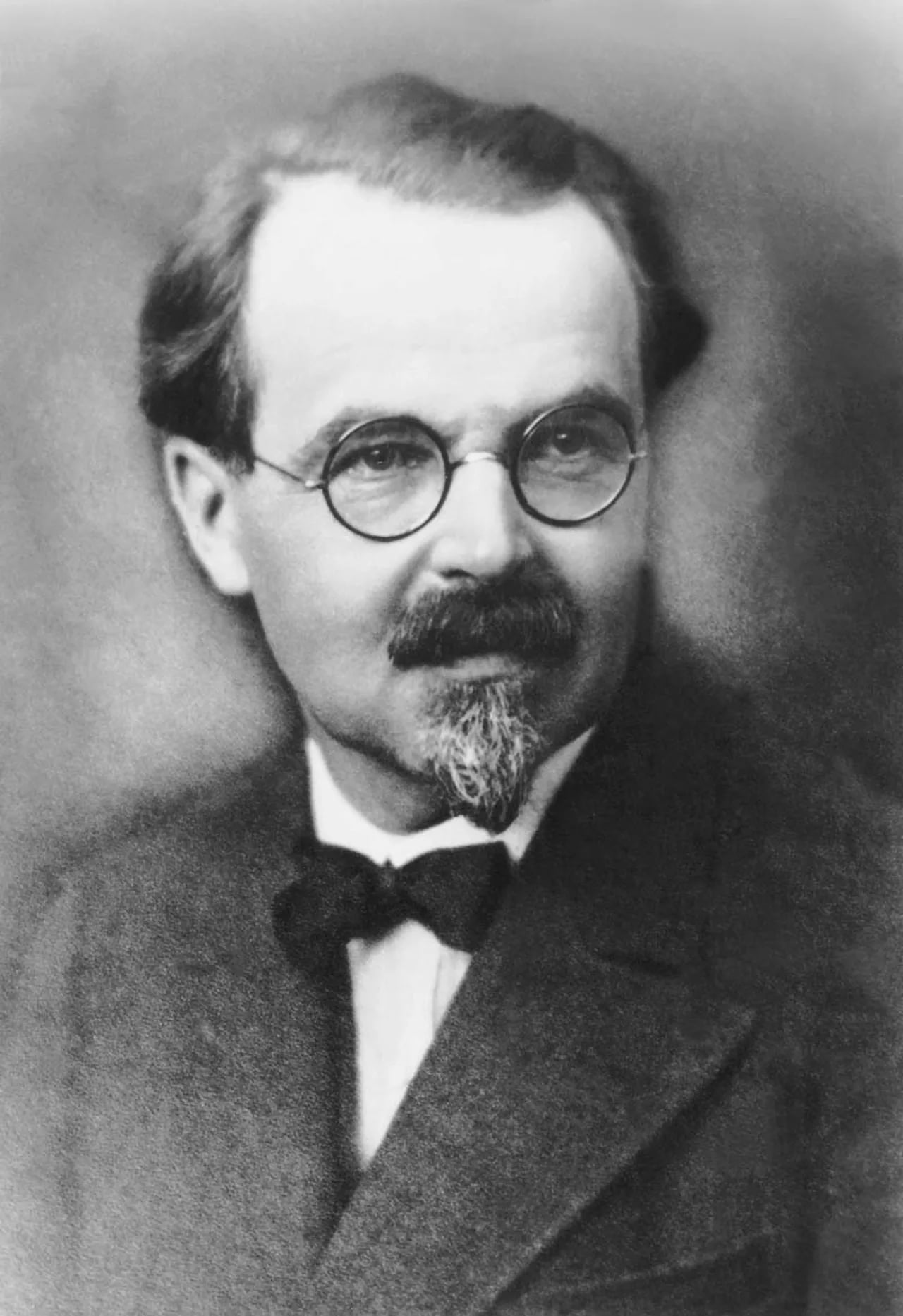 Porträt von Luis Zuegg (1876–1955) – Gedenkseite