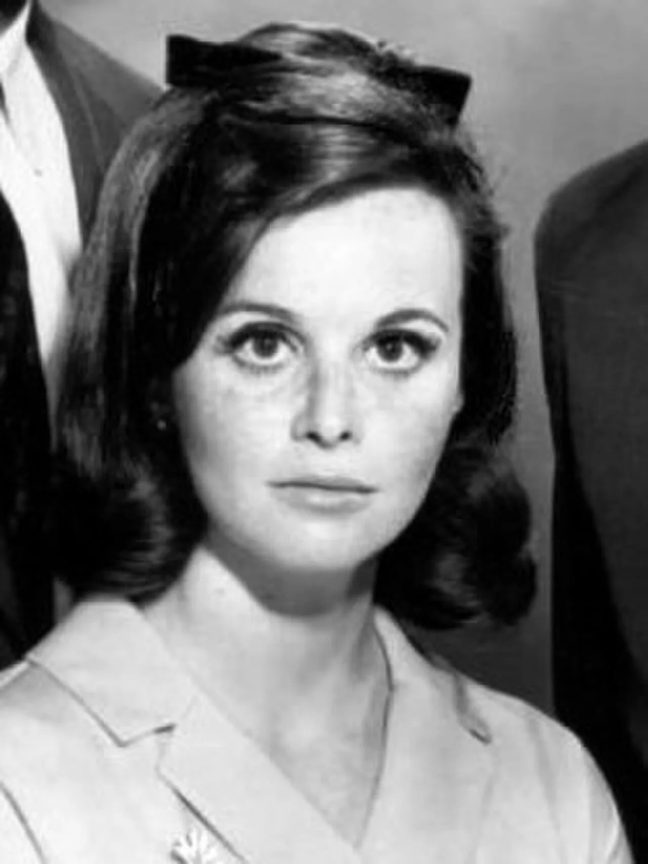 Portrait of Lynn Loring (1943–2023) – memorial page