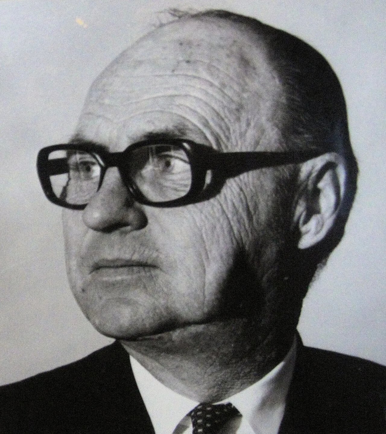 Porträt von Robert D. Lindsay (1919–1999) – Gedenkseite