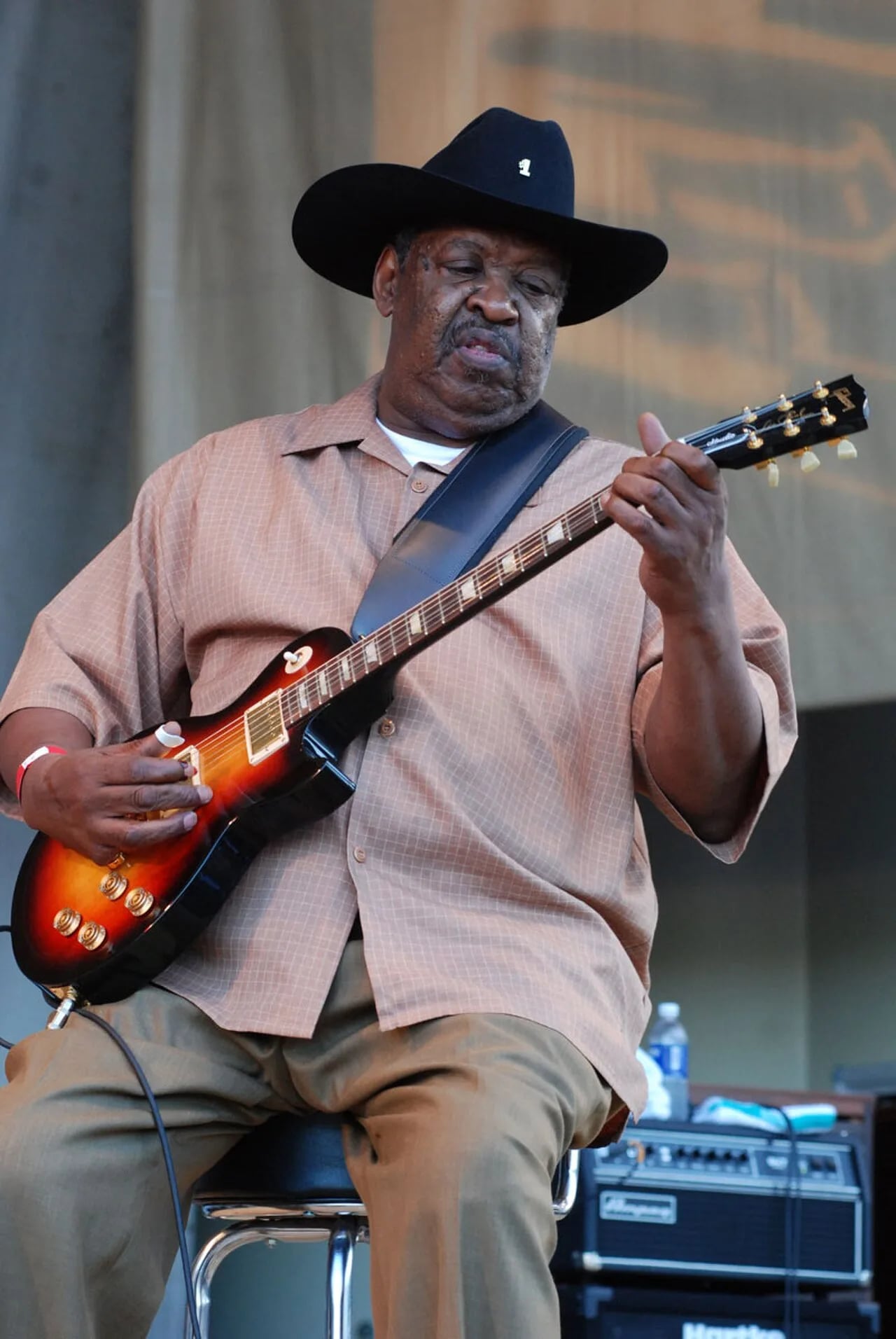 Portrait of Magic Slim (1937–2013) – memorial page