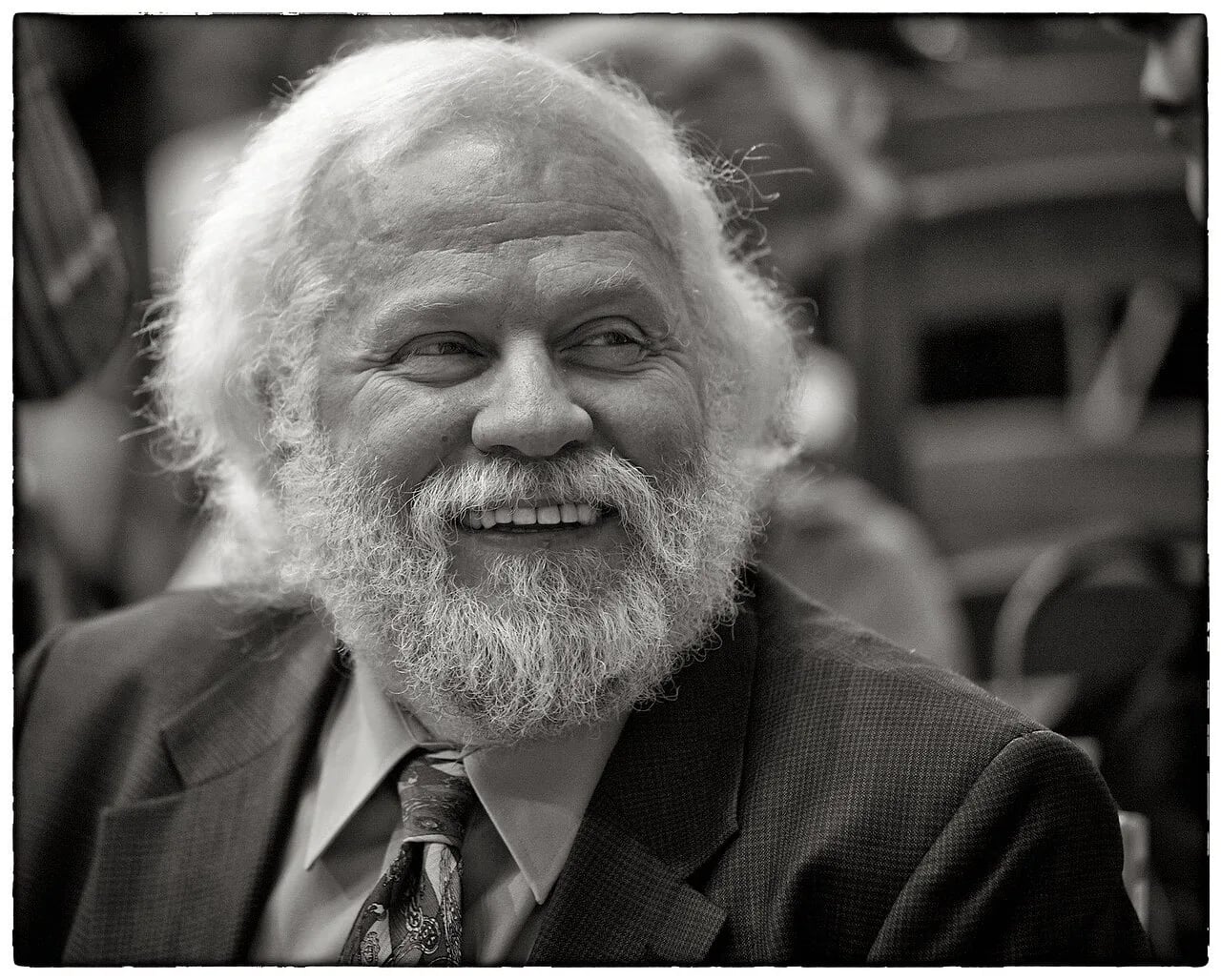 Portrait of Pjotr Lwowitsch Wail (1949–2009) – memorial page