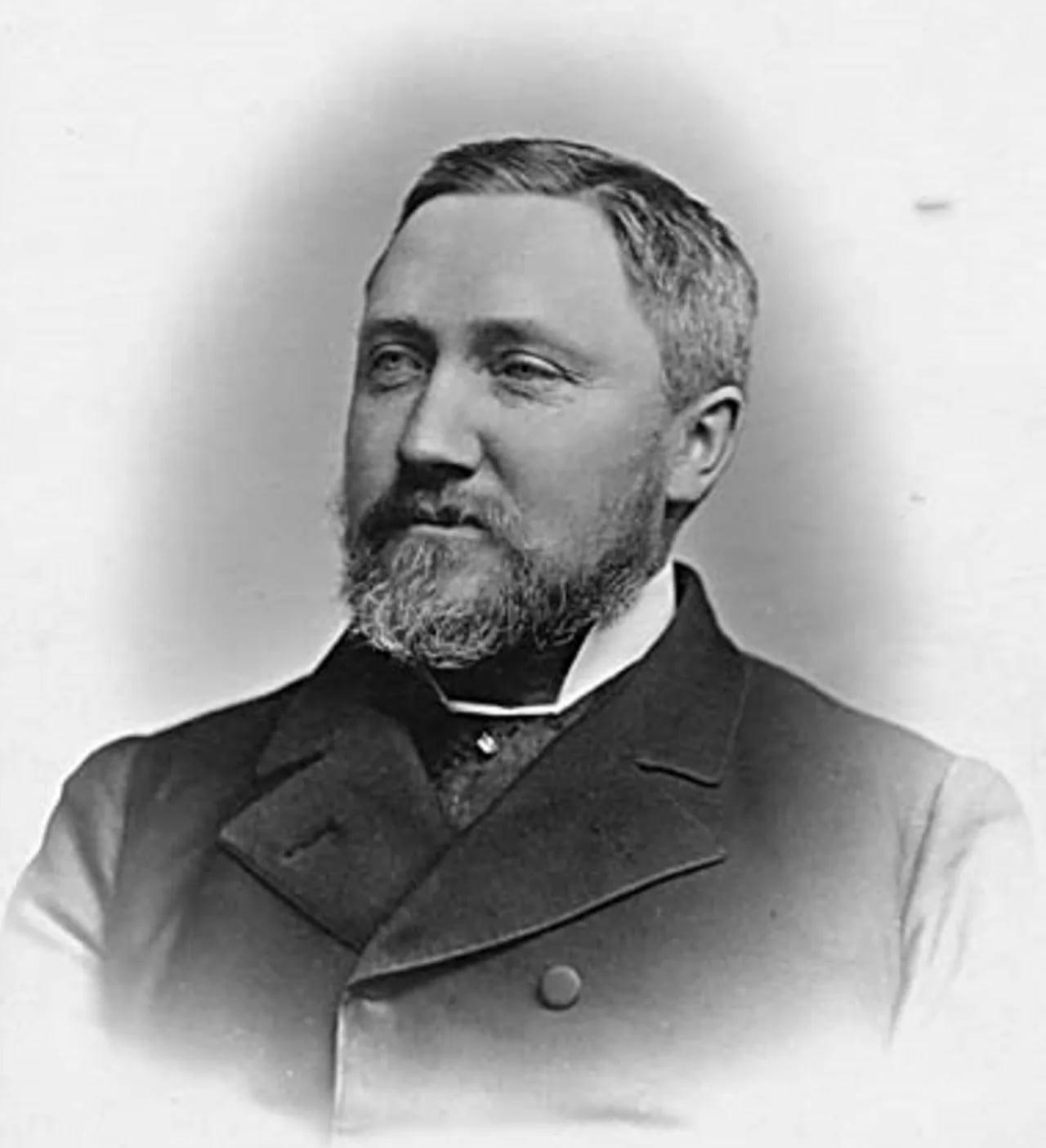 Portrait of Malcolm Alexander MacLean (1842–1895) – memorial page