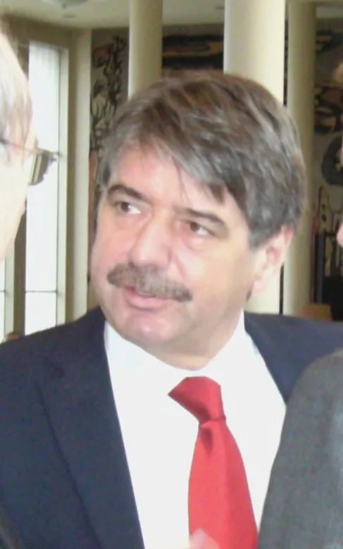 Portrait of Alfons Lauer (1957–2015) – memorial page