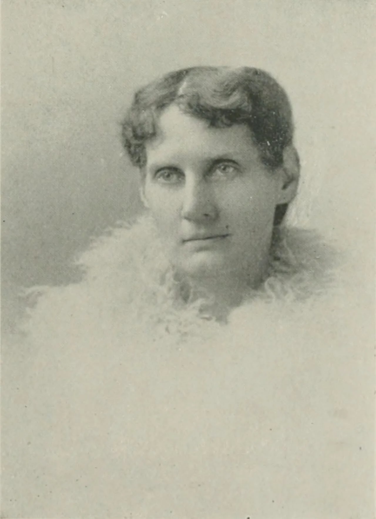 Portrait of Lucy M. Hall (1843–1907) – memorial page