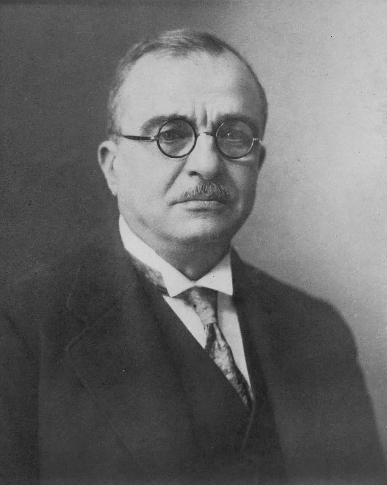 Portrait of Ioannis Metaxas (1871–1941) – memorial page