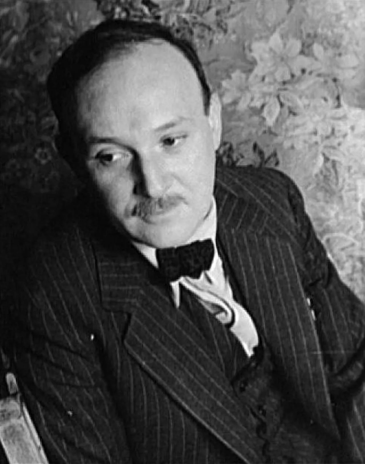 Porträt von Manuel Komroff (1890–1974) – Gedenkseite