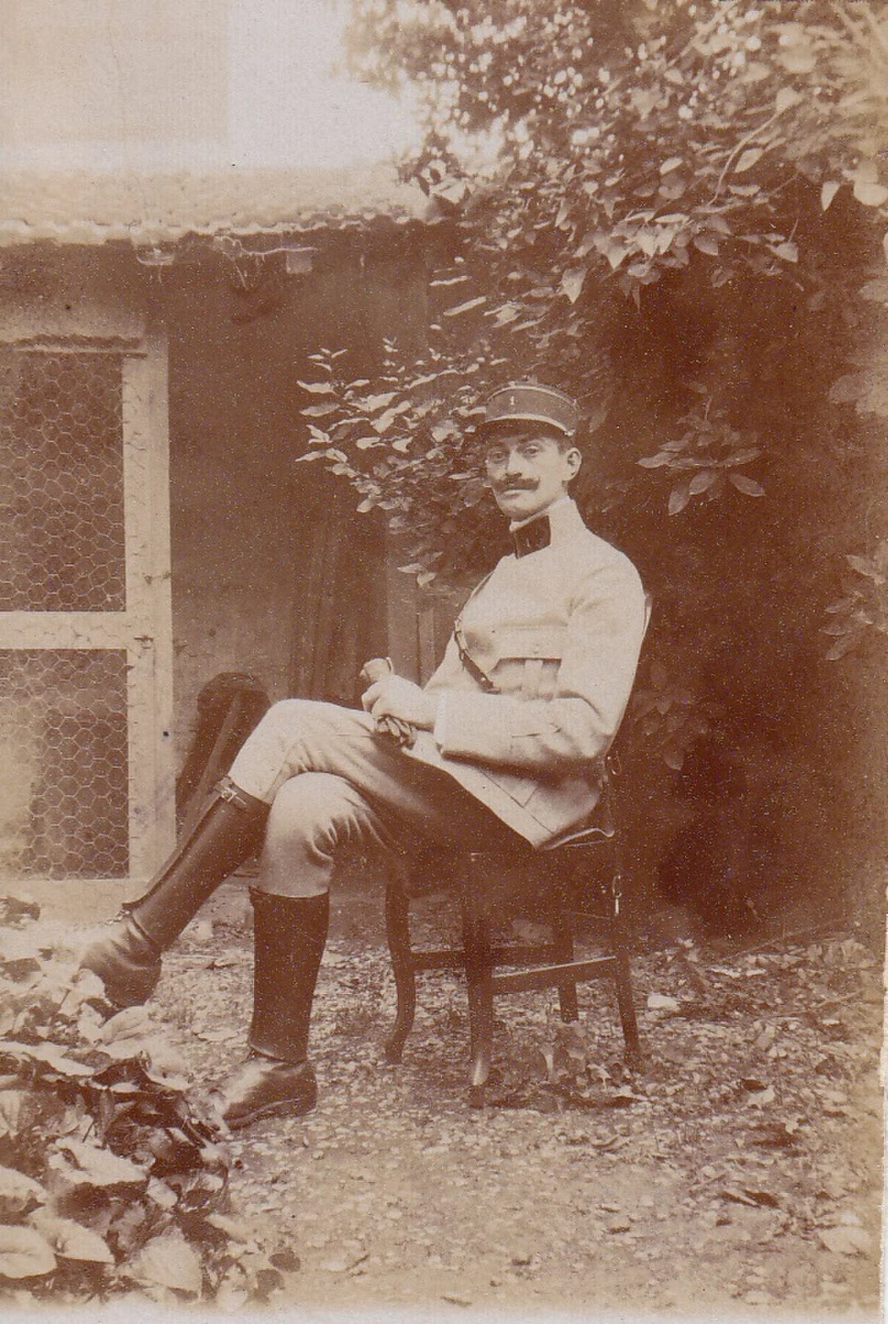 Portrait of Edmond Adam (1889–1918) – memorial page