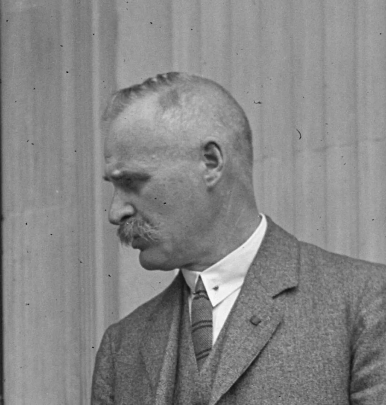 Porträt von Hermann Jochade (1876–1939) – Gedenkseite