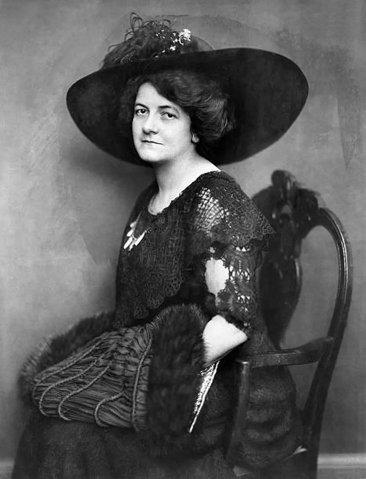 Portrait of Marie Luise Becker (1871–1960) – memorial page
