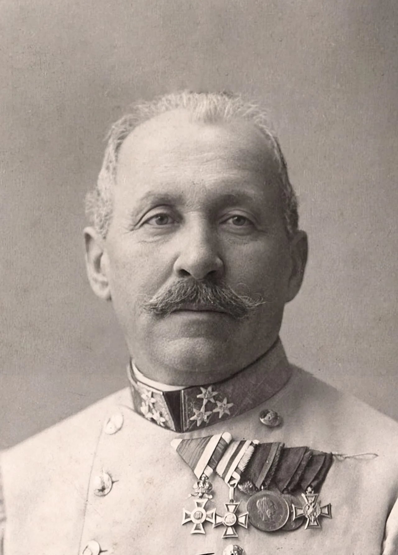 Porträt von Marijan Freiherr Varešanin von Vareš (1847–1917) – Gedenkseite