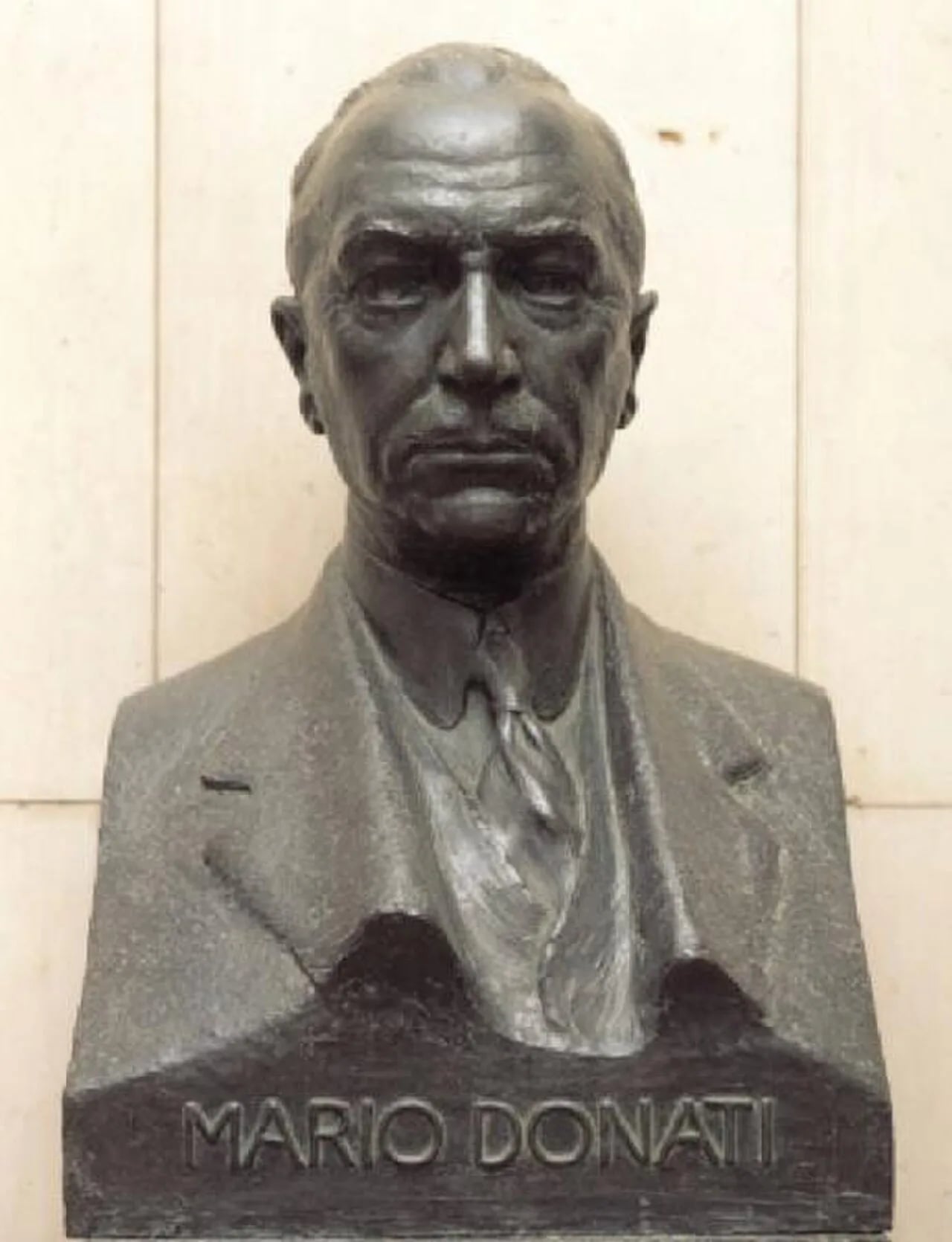Portrait of Mario Donati (1879–1946) – memorial page