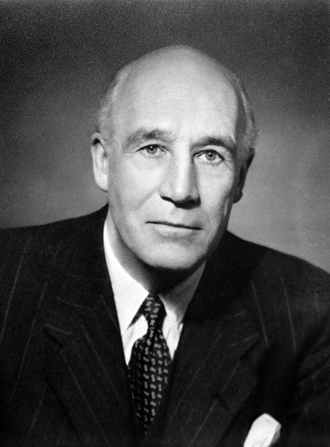 Portrait of Spencer Wilks (1891–1971) – memorial page