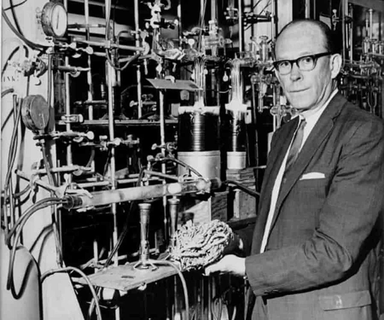 Porträt von Willard Frank Libby (1908–1980) – Gedenkseite