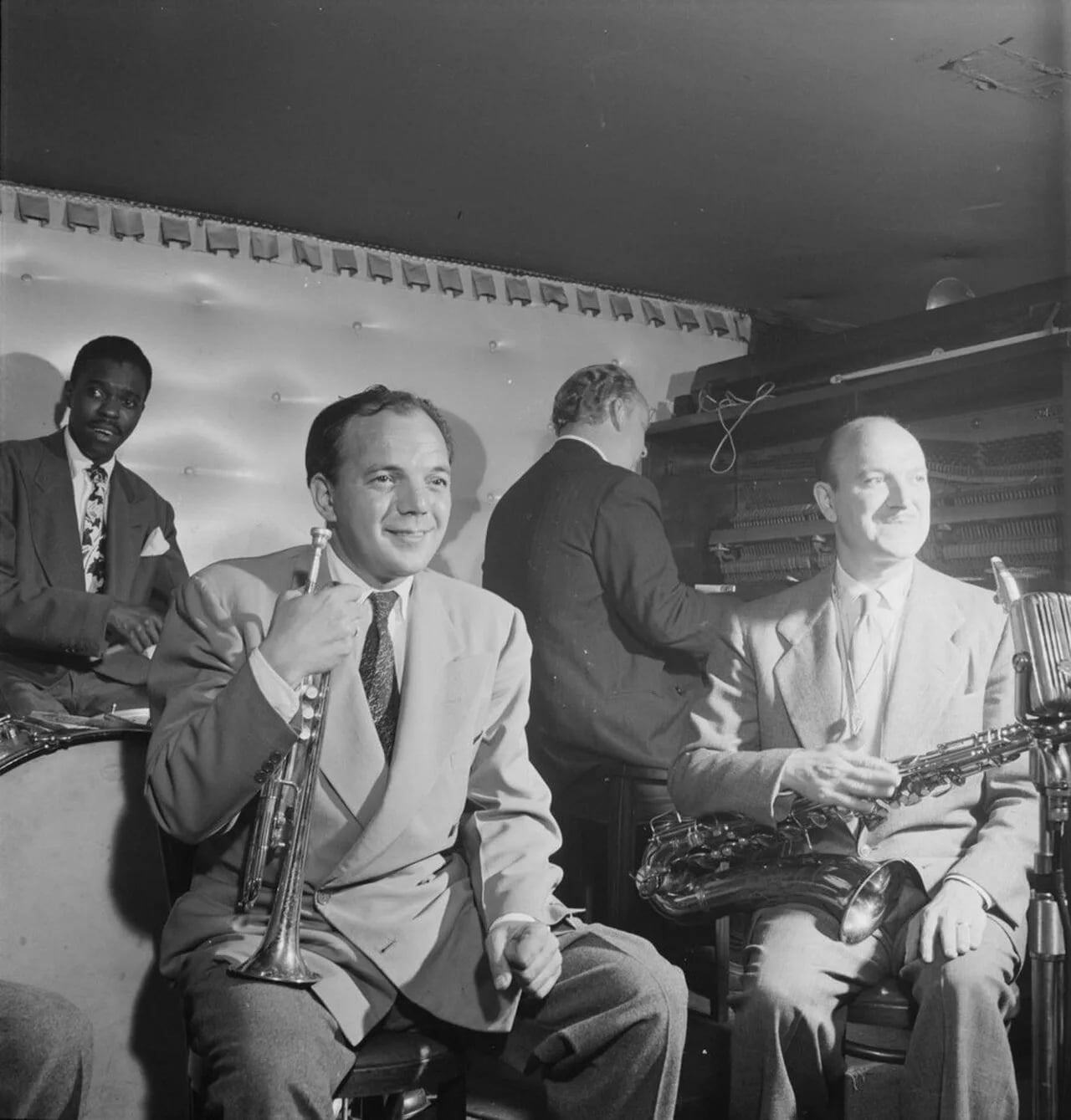 Portrait of Marty Marsala (1909–1975) – memorial page