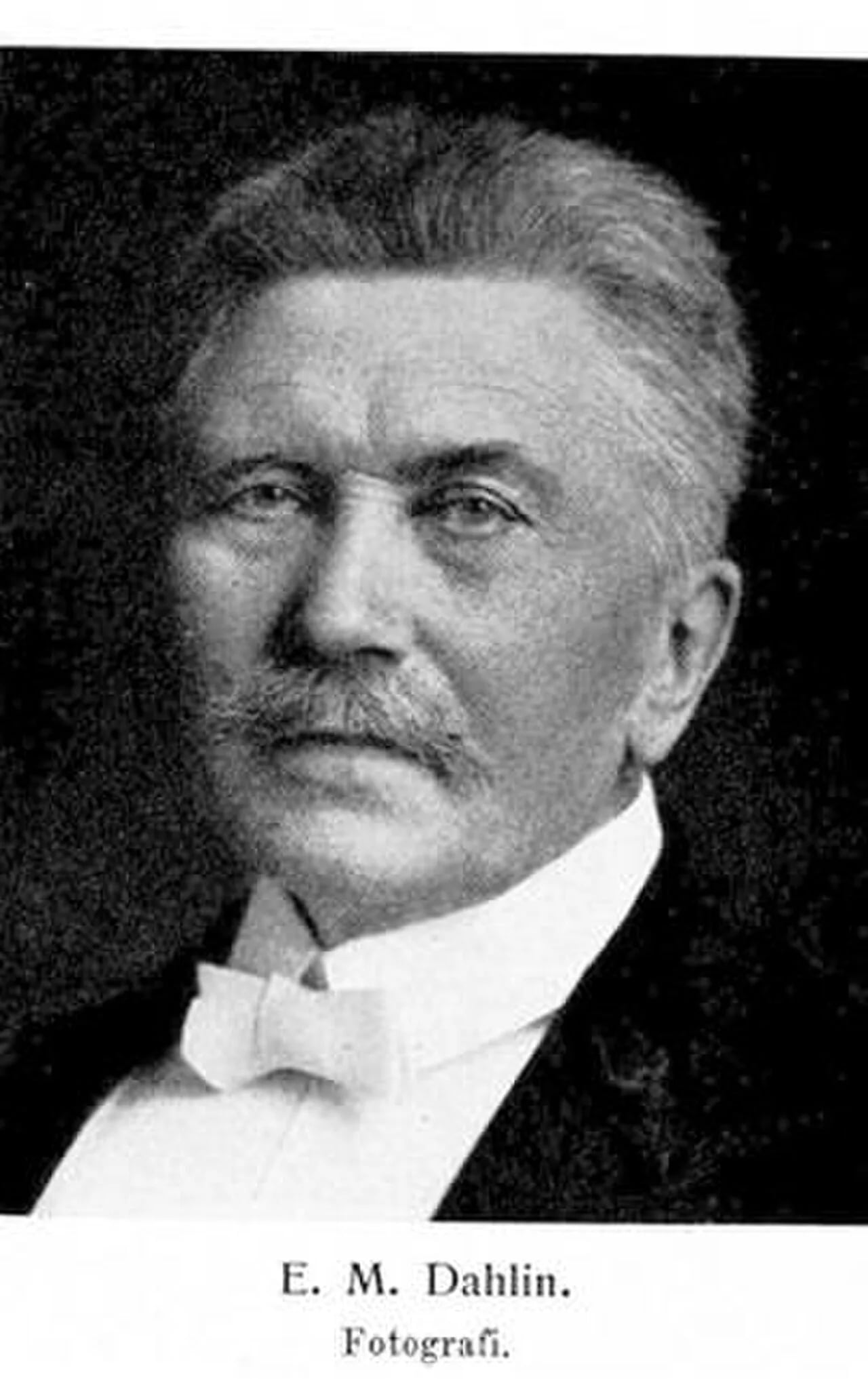 Porträt von Ernst Mauritz Dahlin (1843–1929) – Gedenkseite