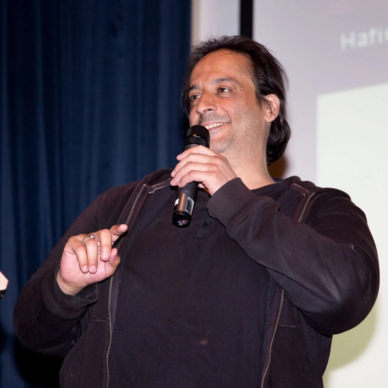 Porträt von Hafid Bouazza (1970–2021) – Gedenkseite