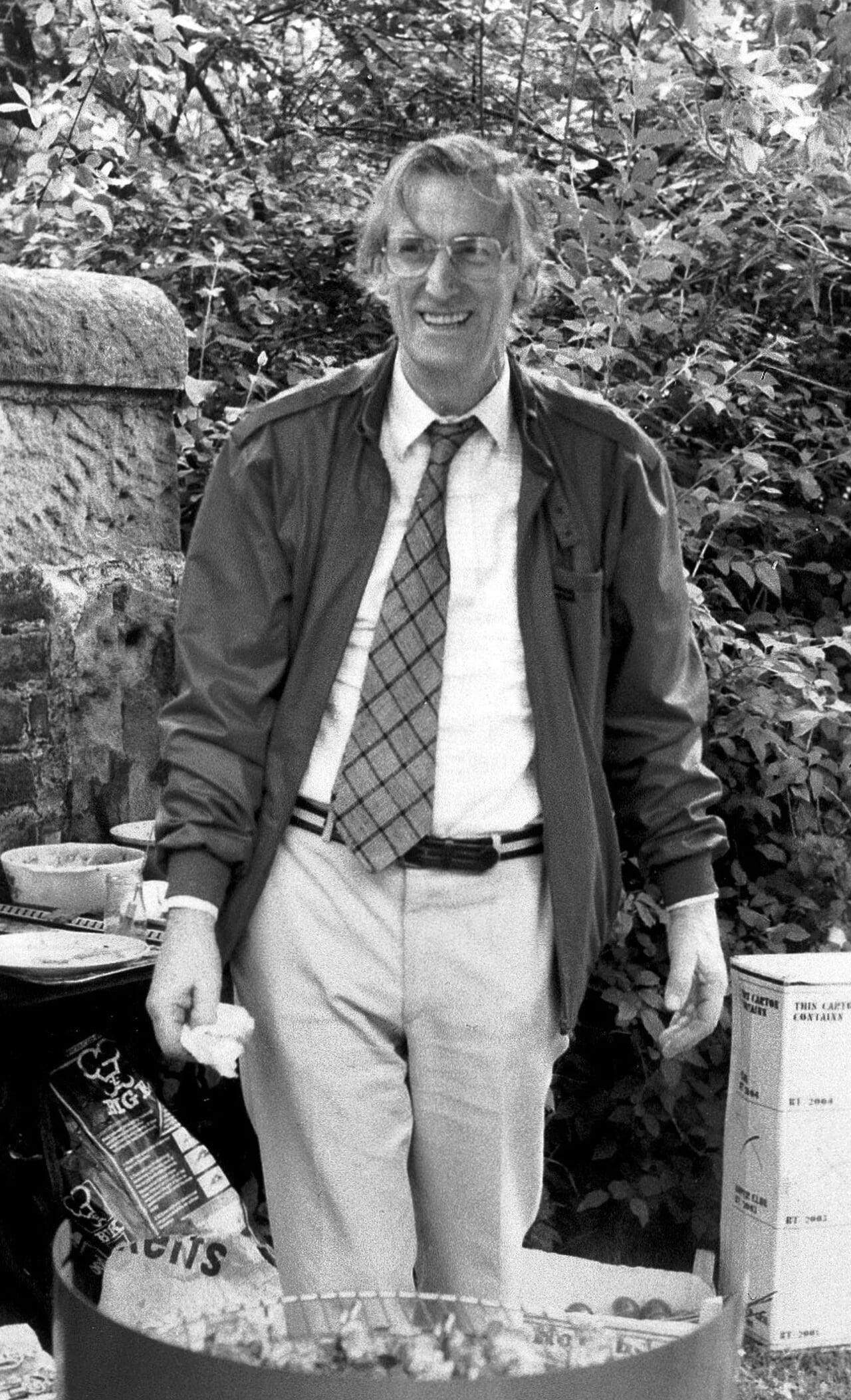 Porträt von Ainsley Iggo (1924–2012) – Gedenkseite