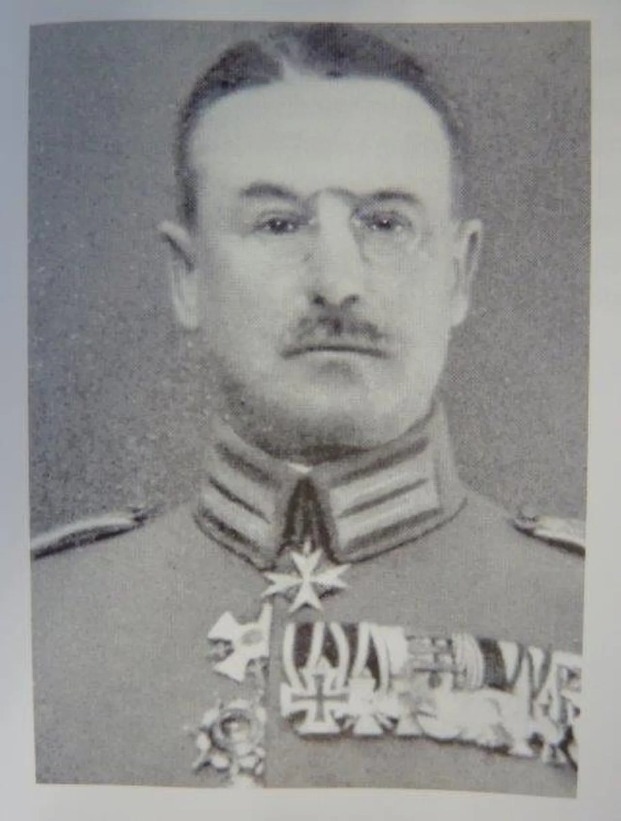 Portrait of Albert Heuck (1863–1942) – memorial page